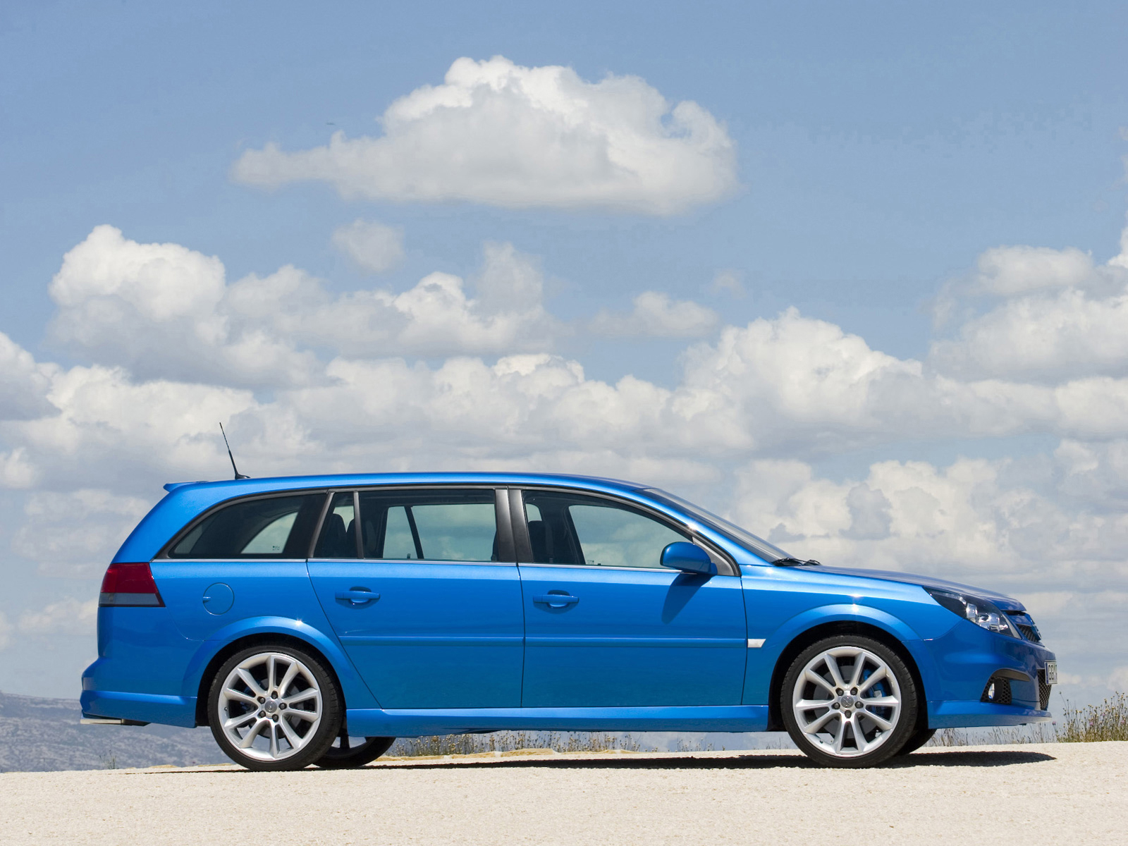 Опель Вектра Универсал