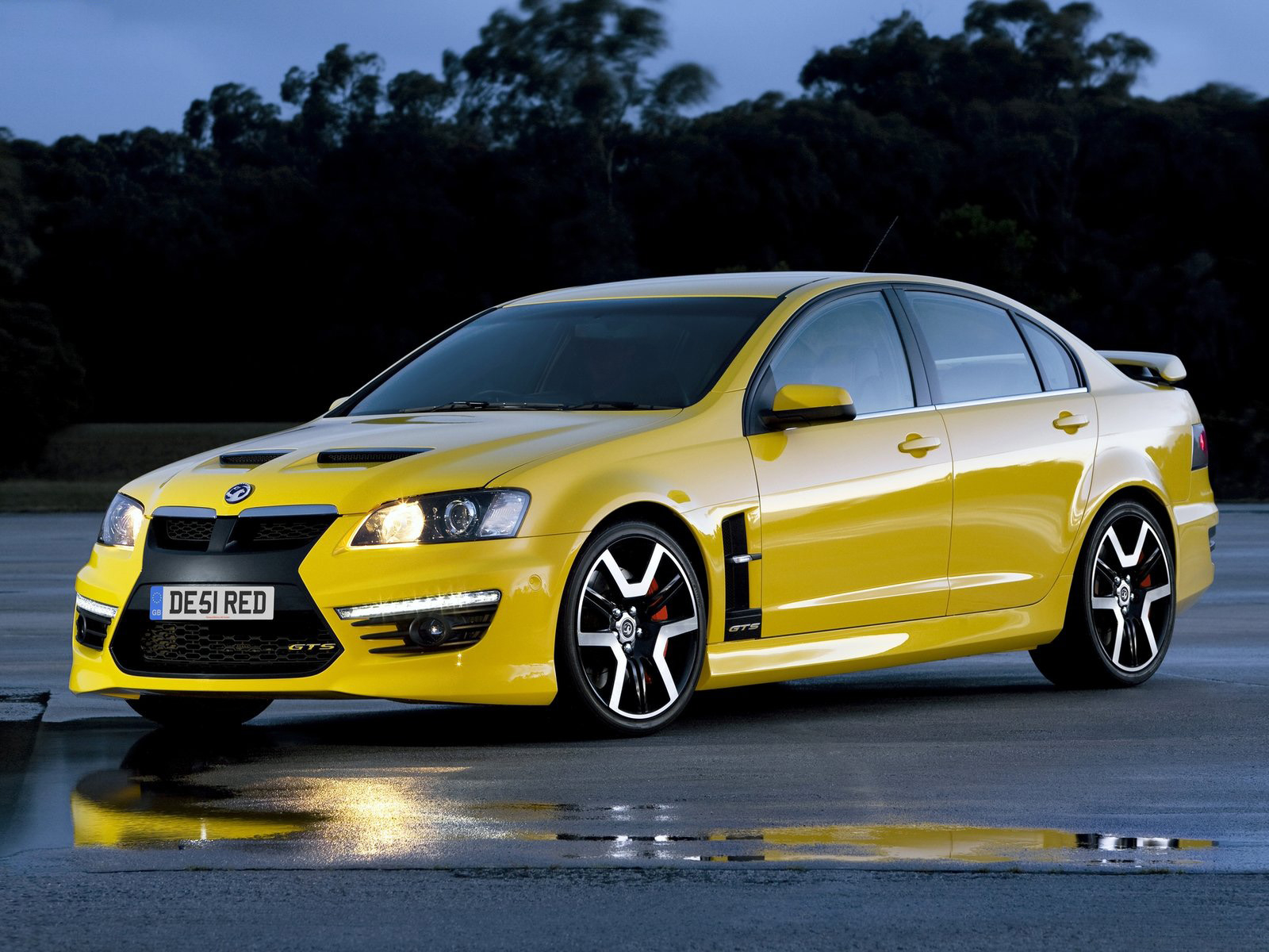 New Vauxhall-VXR8
