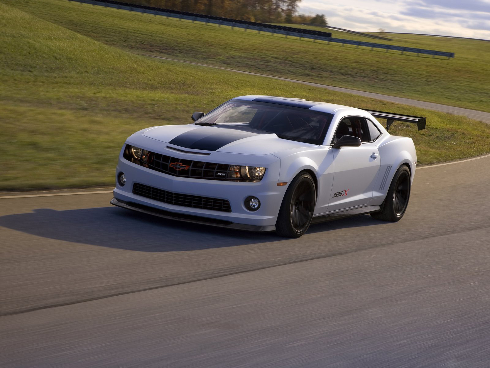 Шевроле Камаро SSX Концепт