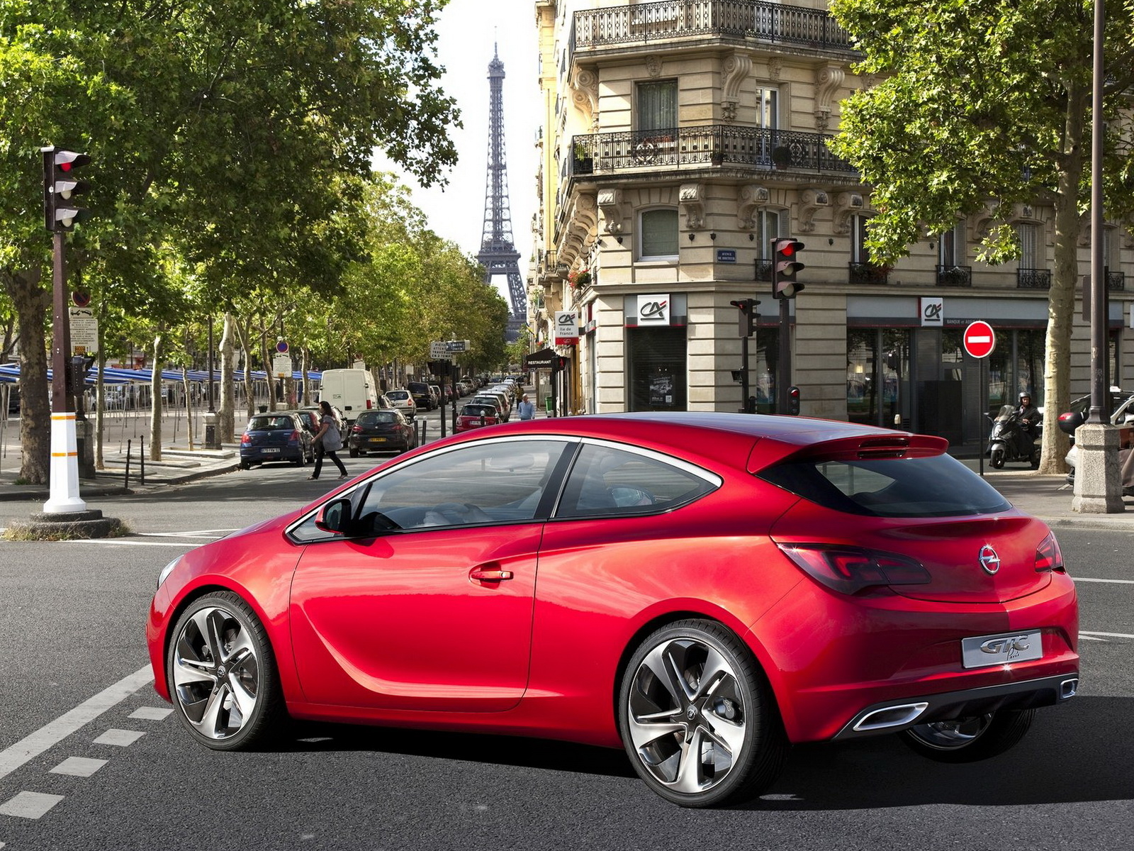 2010 Опель-GTC Париж Концепт