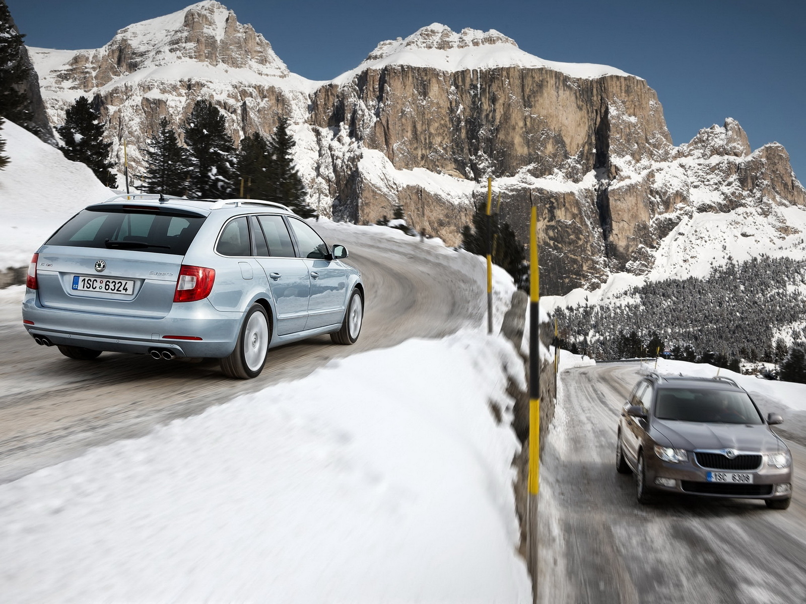 Шкода Суперб Универсал 4х4