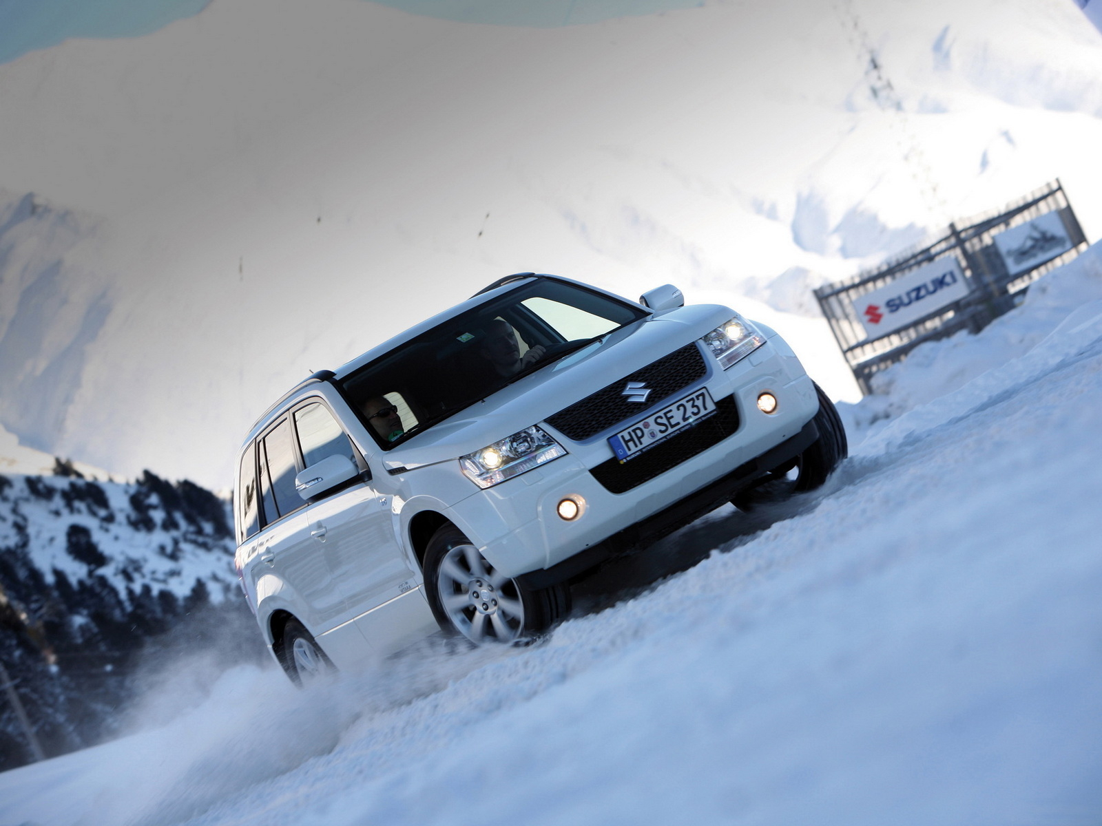 Сузуки Гранд Витара III поколения