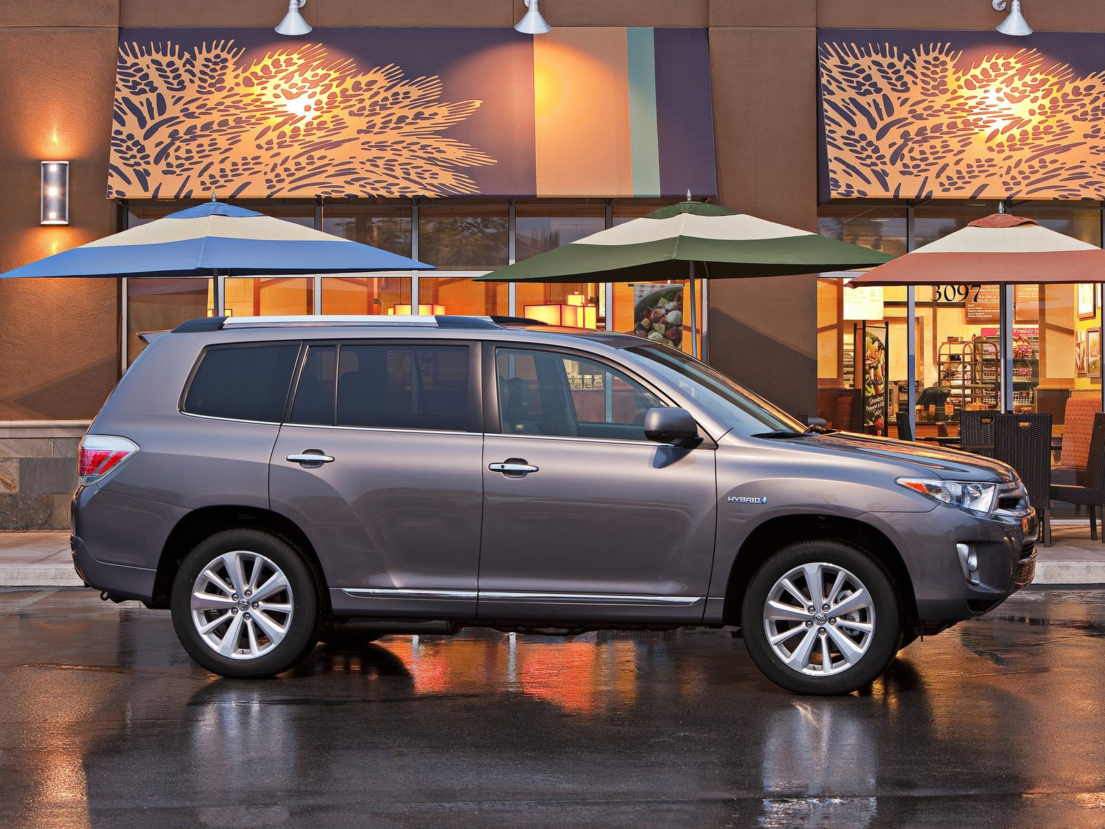 Тойота Хайлендер