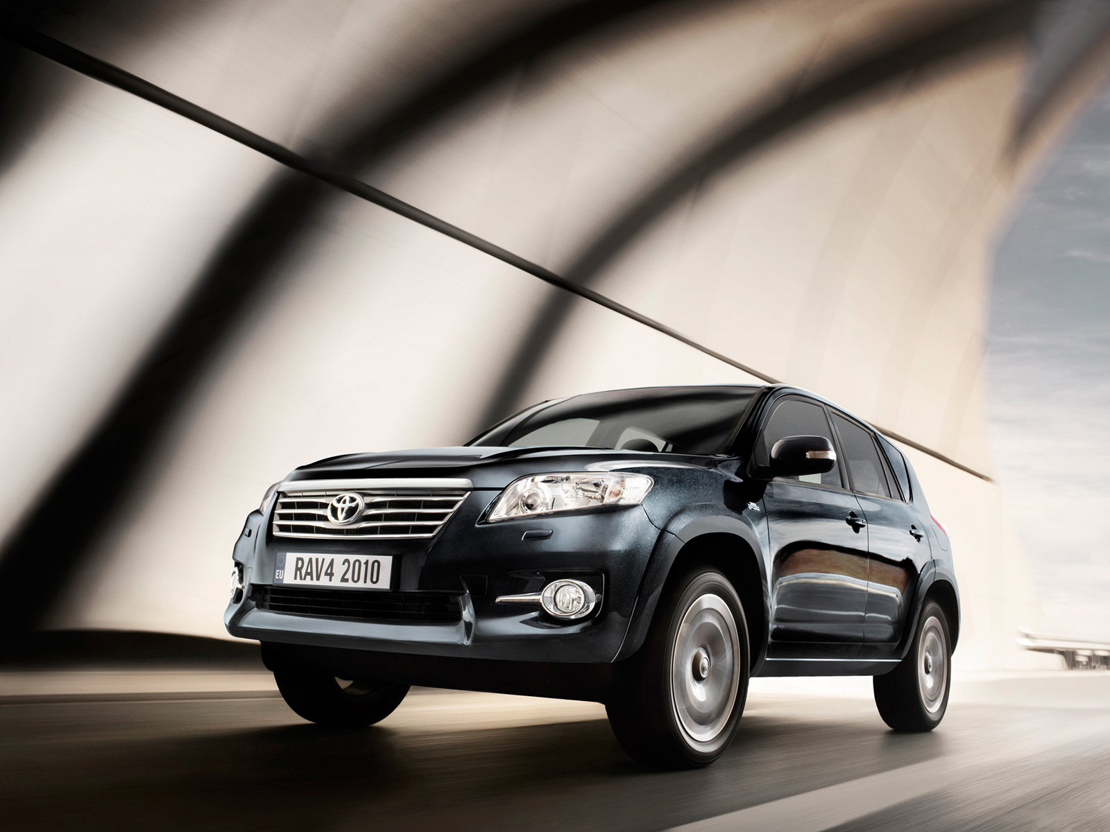 Toyota RAV4 управляй мечтой