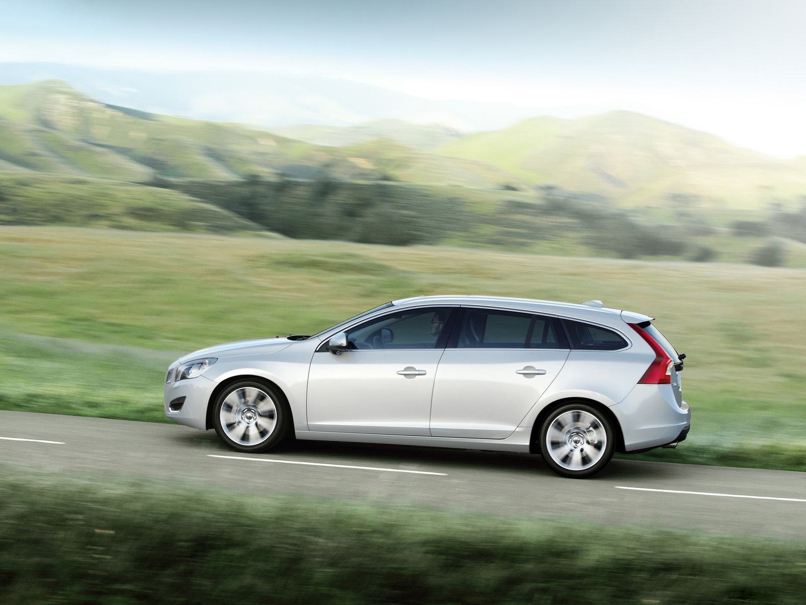 Вольво В60 универсал