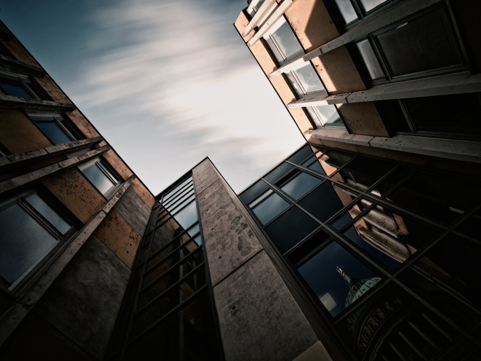 Городской двор