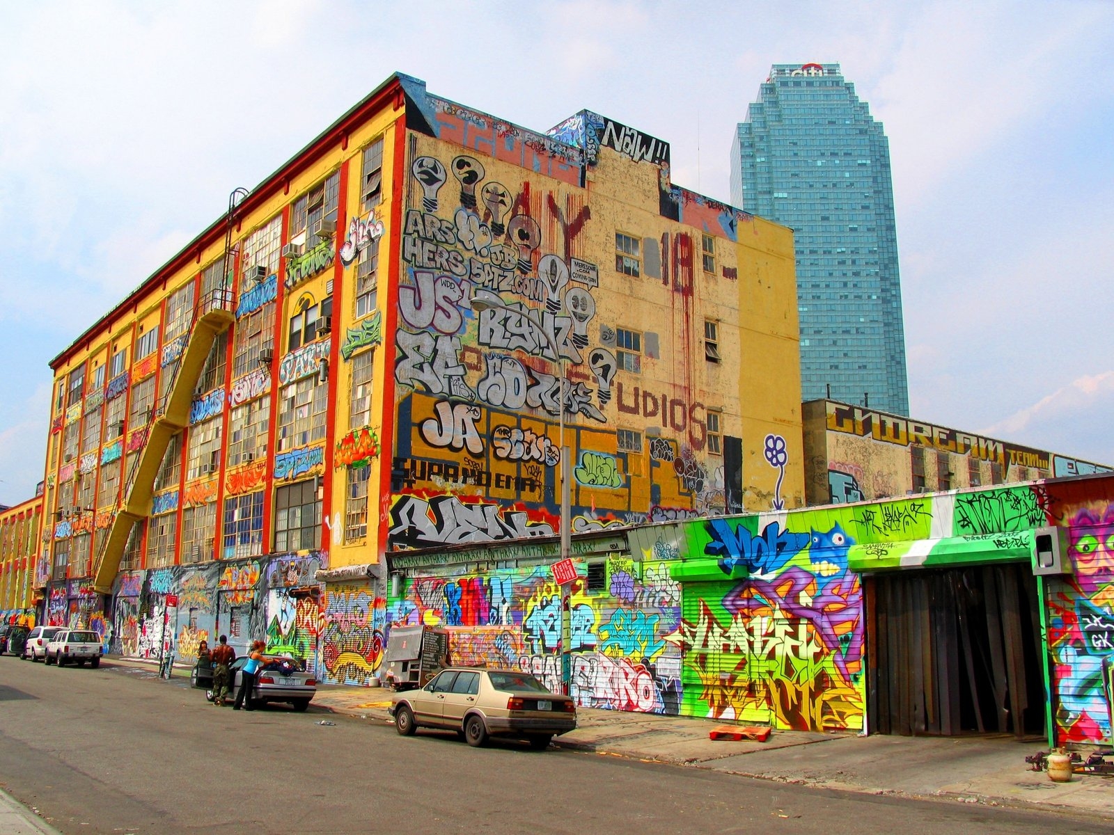 Городское граффити