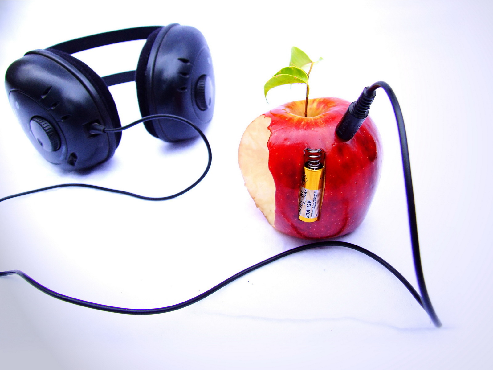 Яблоко-плеер