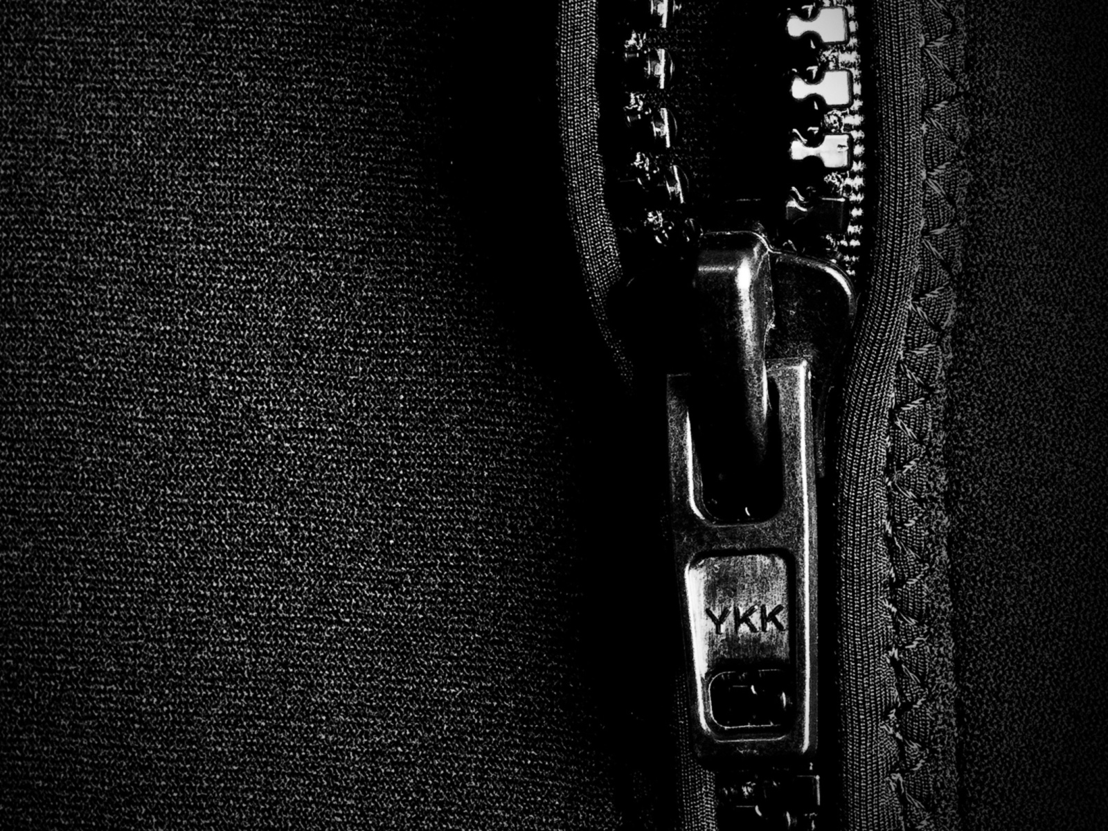 Молния на одежде Застежка