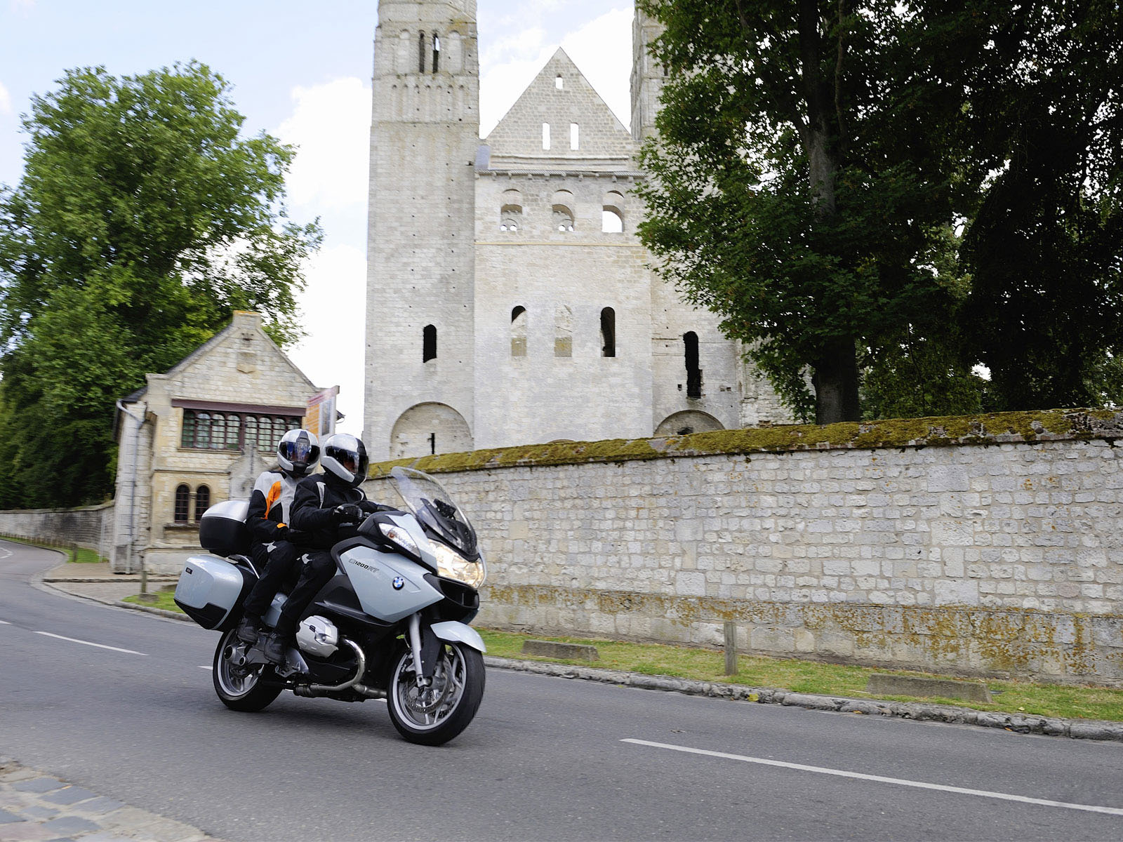 БМВ Р 1200 - путешествуй наслаждаясь