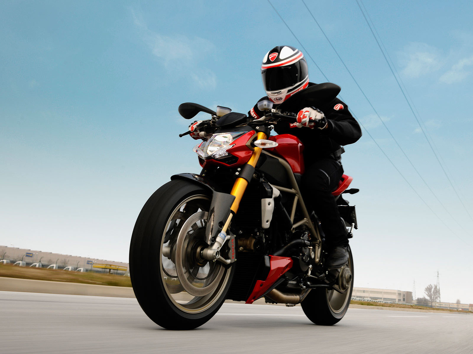 Ducati Streetfigtherx