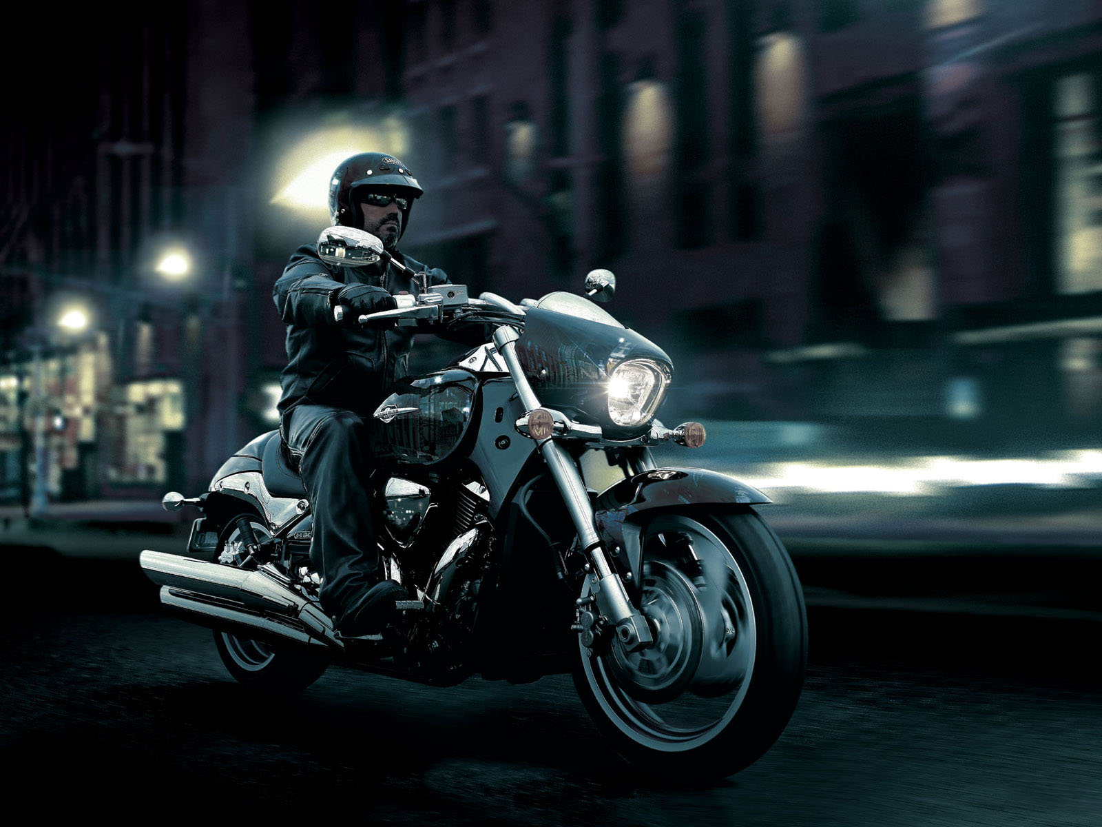 Сузуки VZ 1500