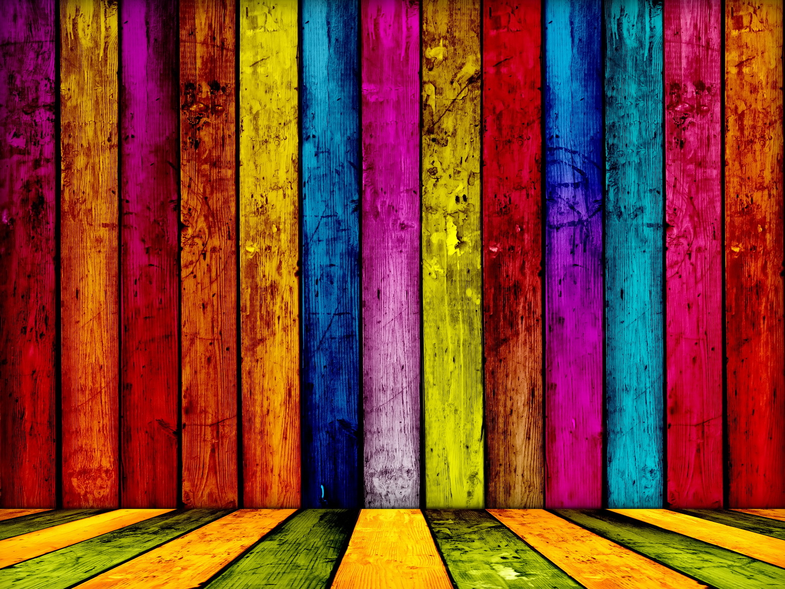 Разноцветные доски