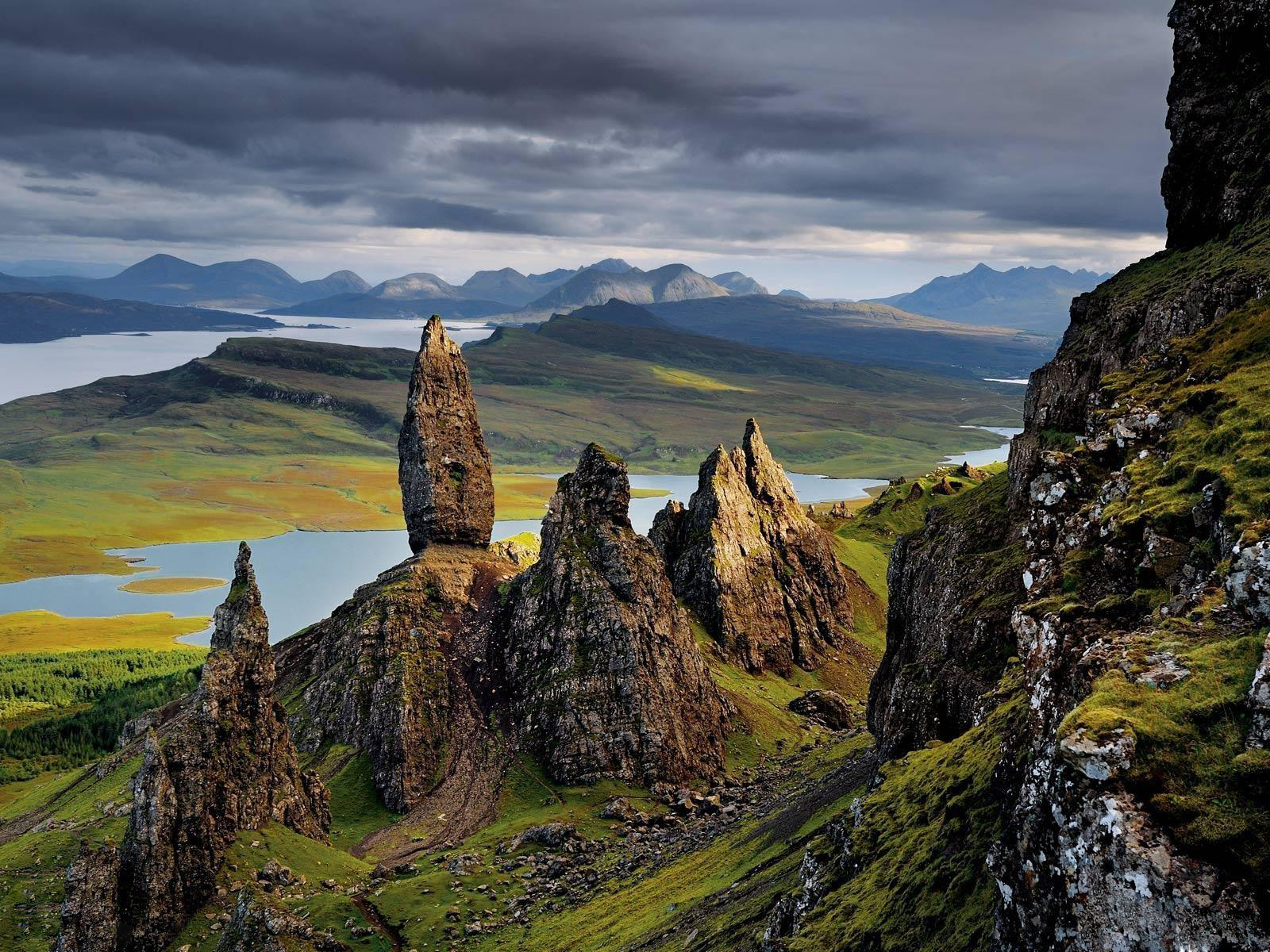 Горы на Гебридском острове