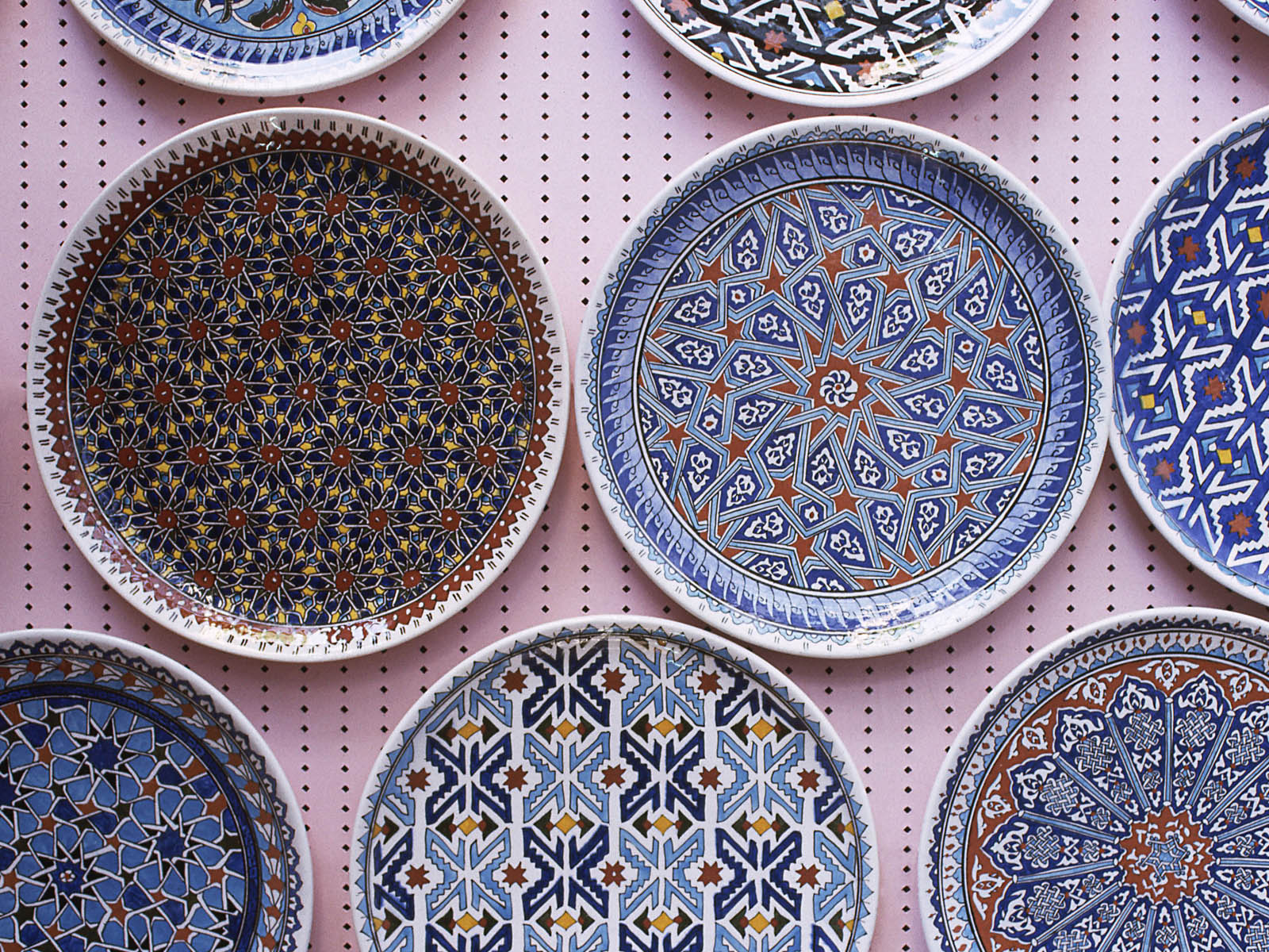 Расписные тарелки