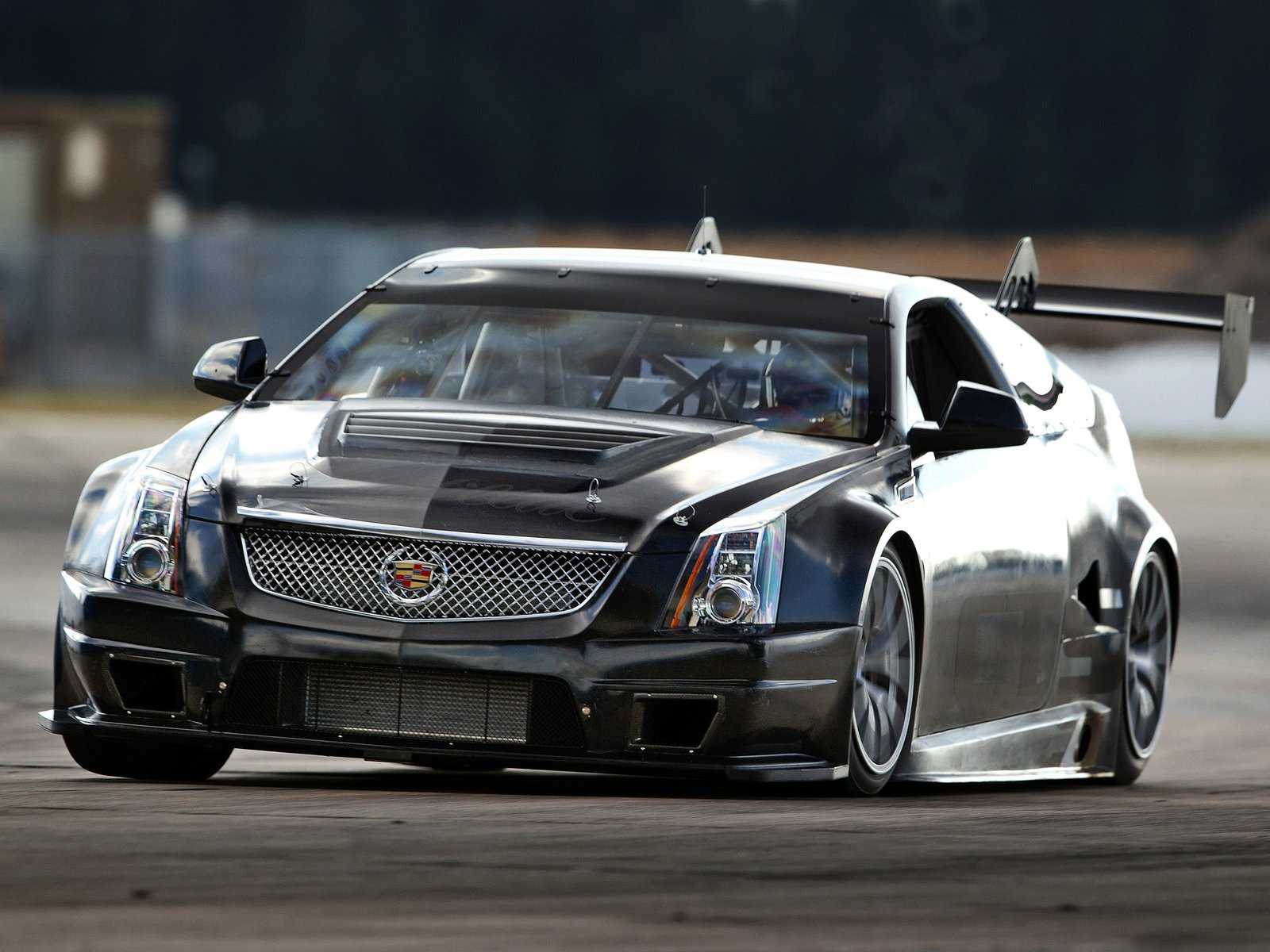 Cadillac-CTS-V Coupe 2011