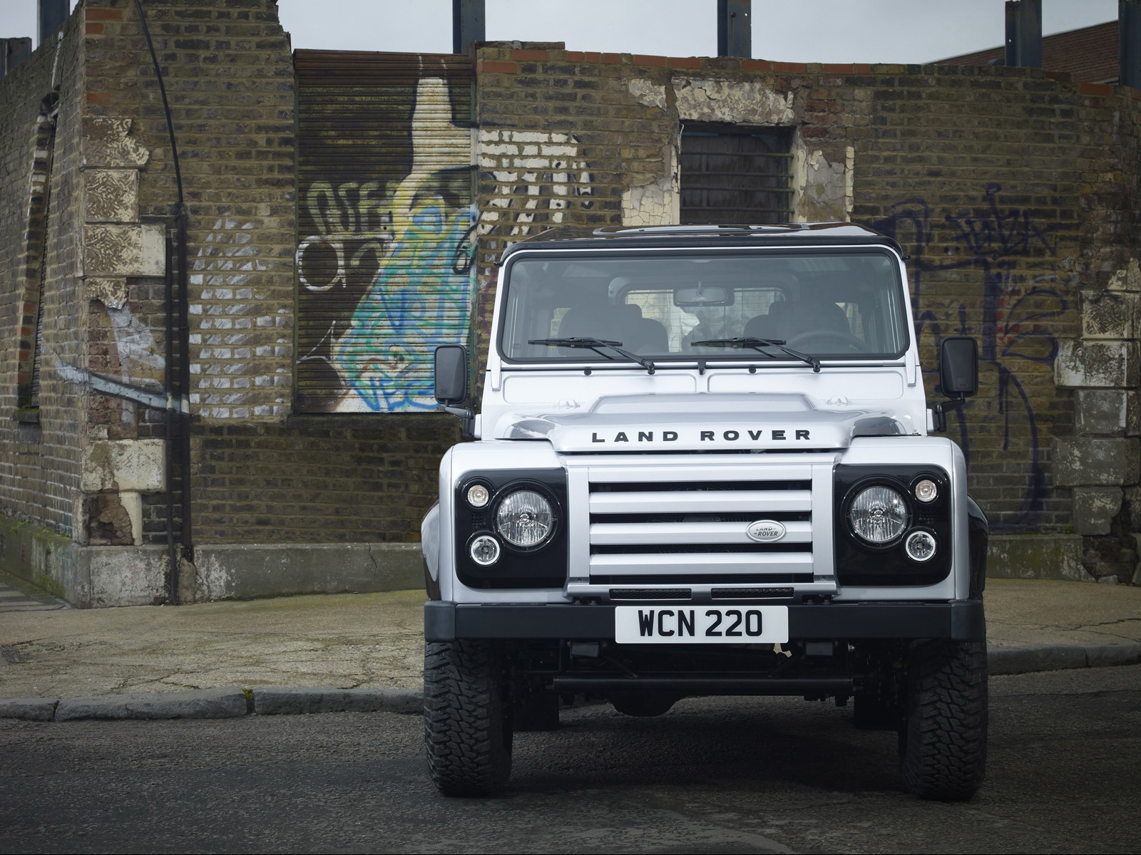 Land-Rover-Defender-Limited-Edition