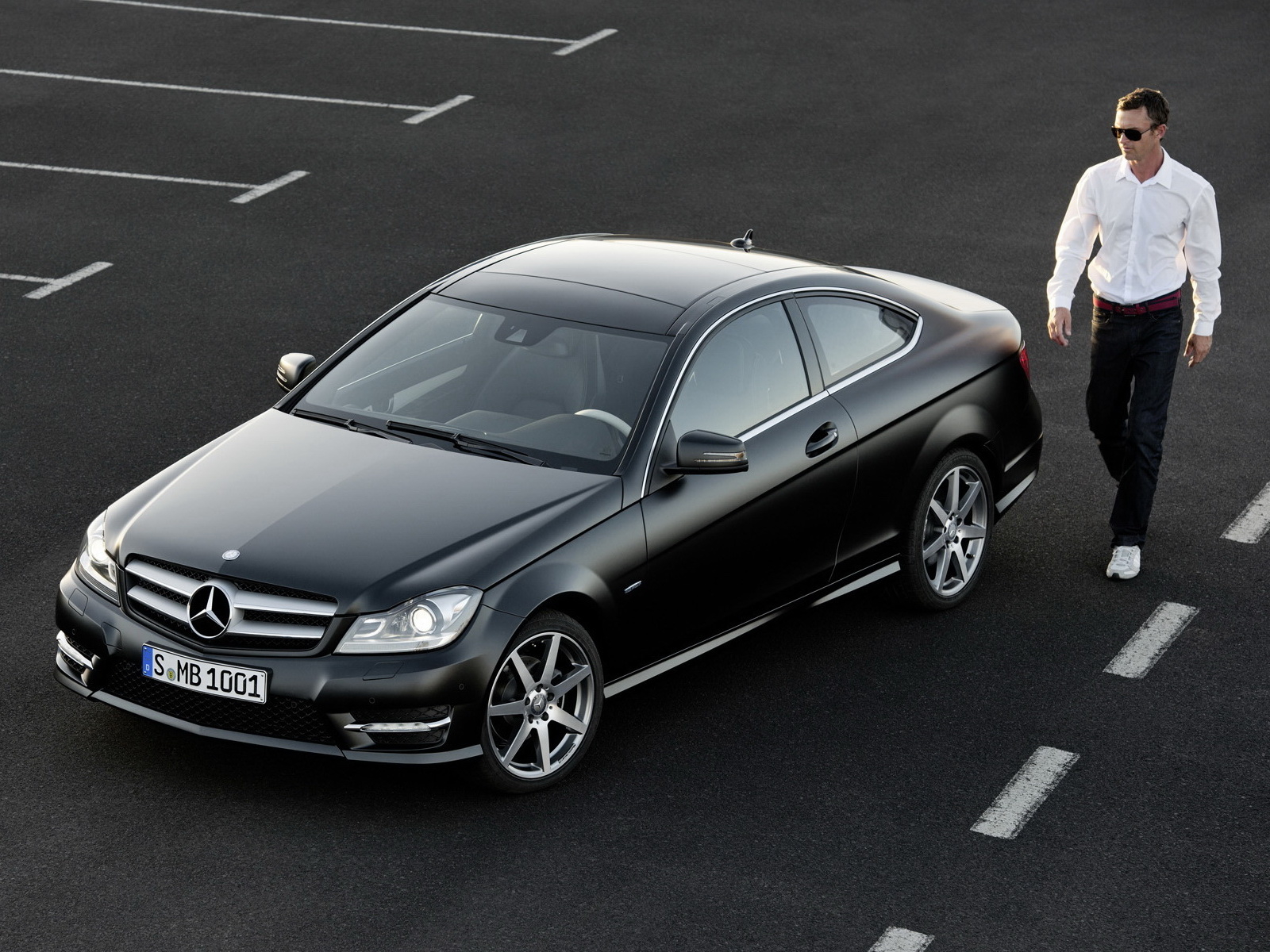Mercedes-Benz-C-Class-250-CDI