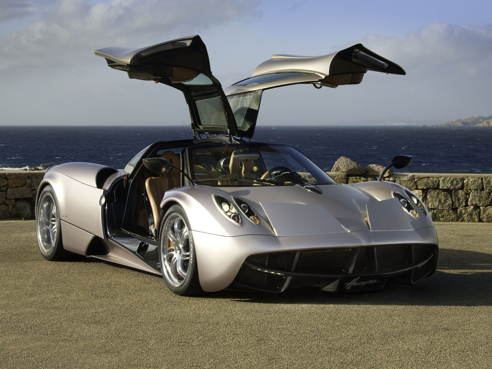 Pagani-Huayra 2012