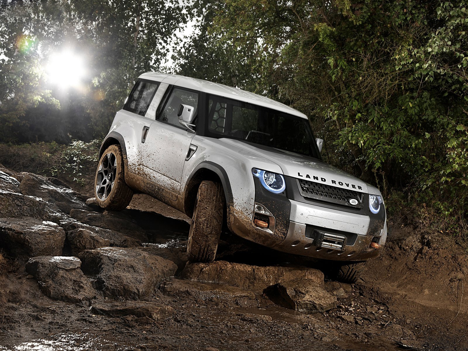 Land Rover-DC100 Concept