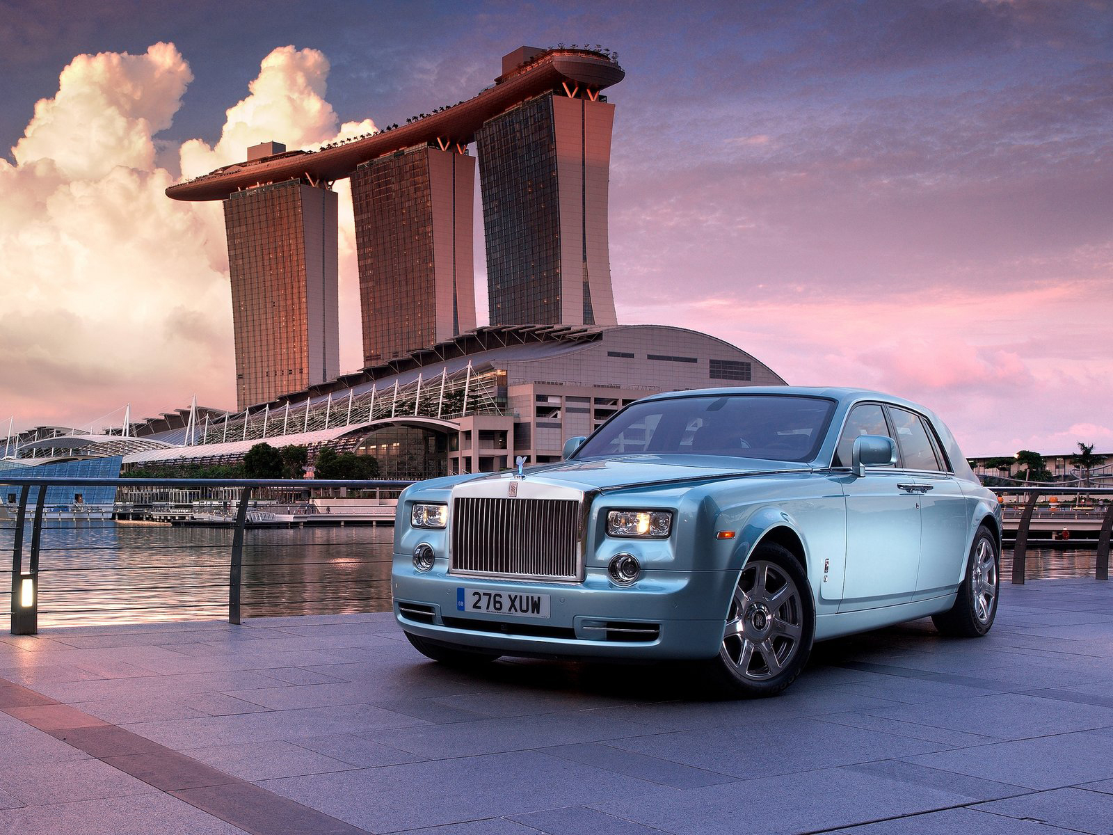 Rolls-Royce-102EX Electric Concept
