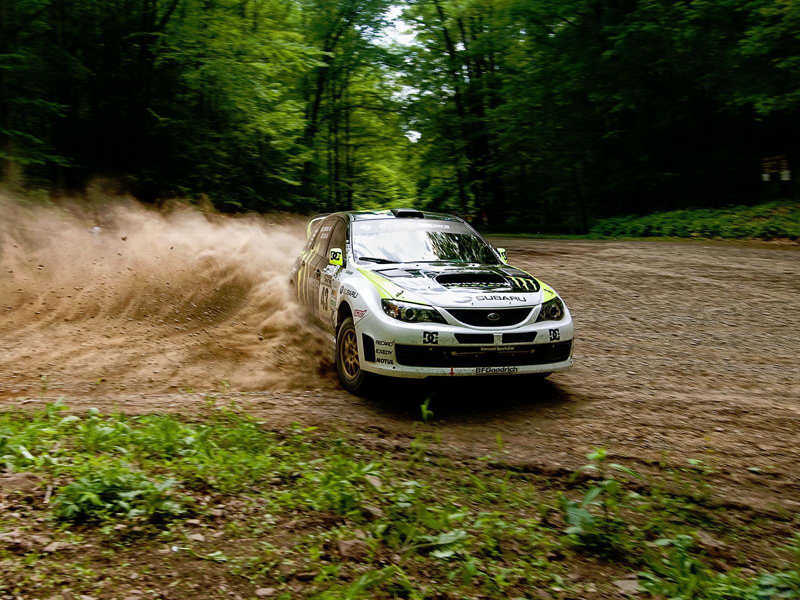 racer Subaru Impreza