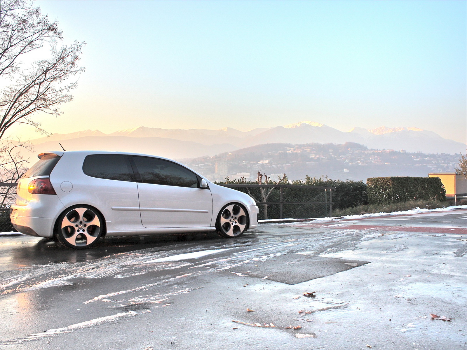 Volkswagen Golf GTI
