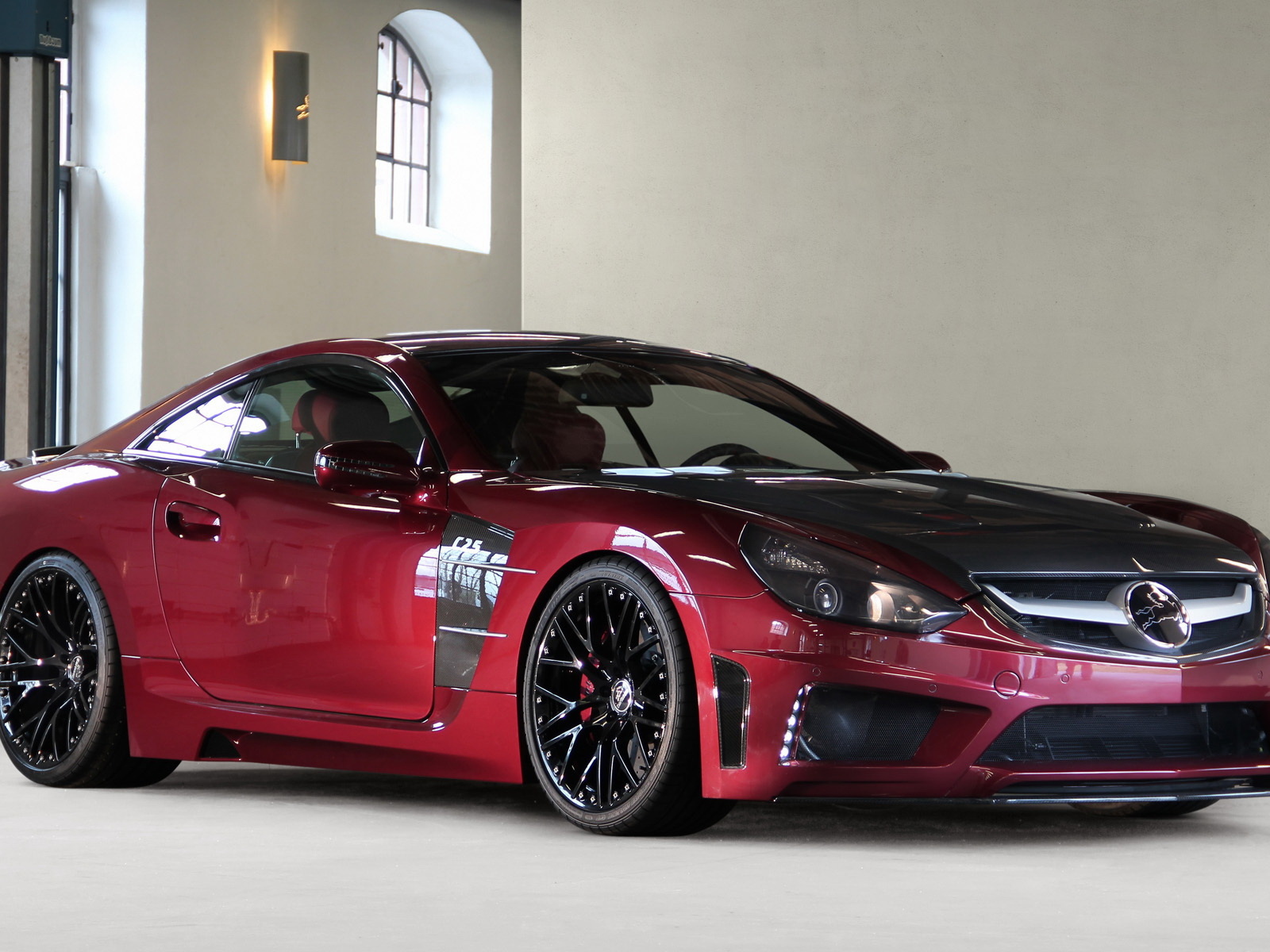 2011-Carlsson-Super-GT-C25-Royale