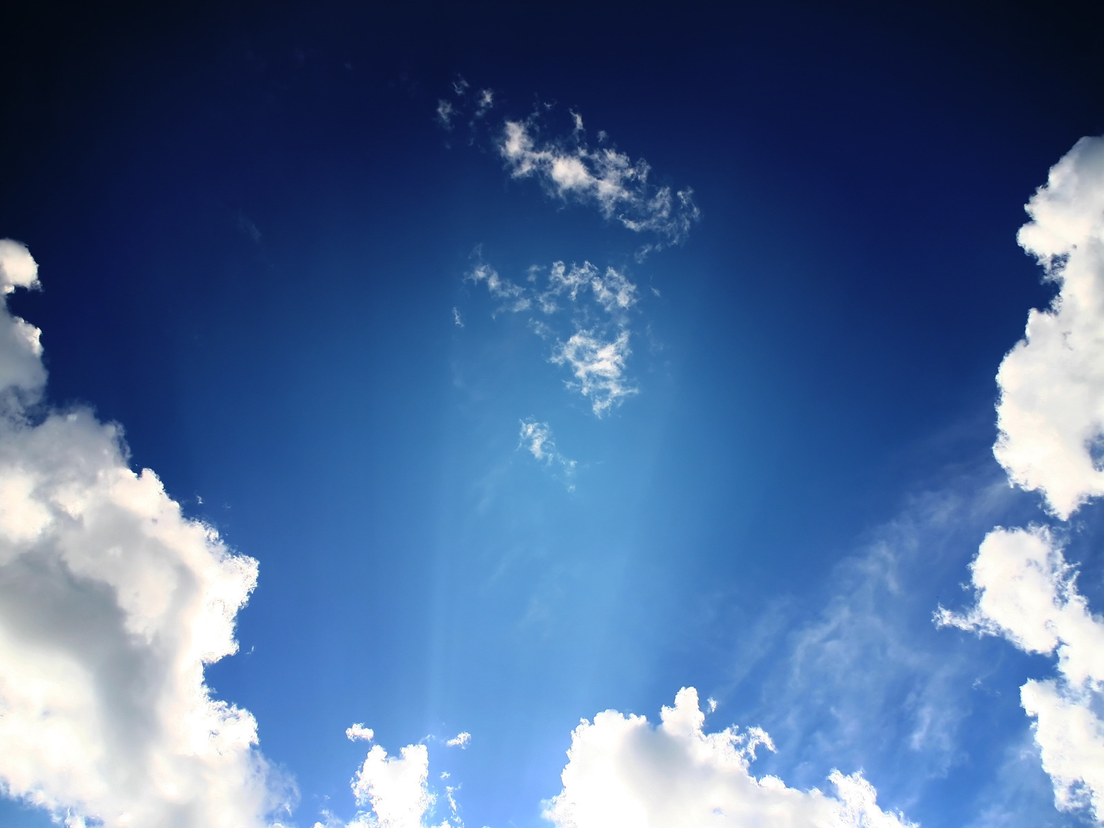 Лучи сквозь облака