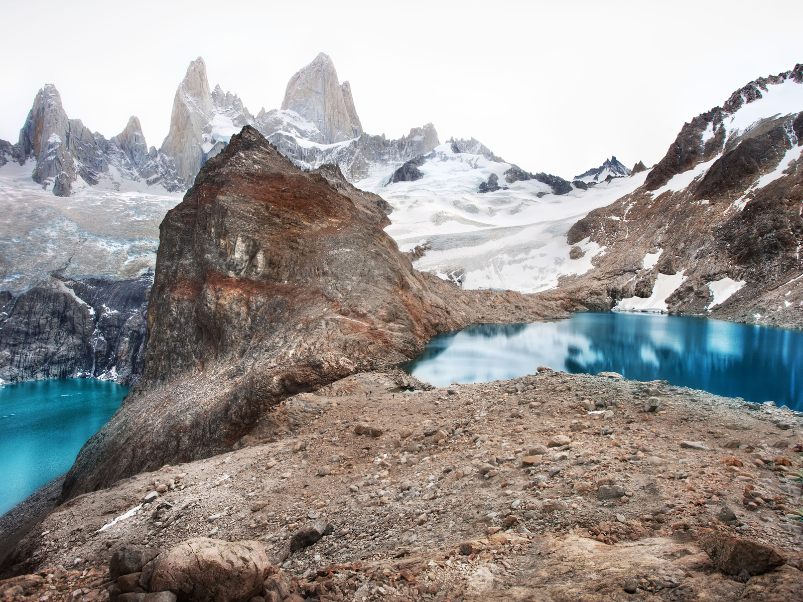 Горы и озера