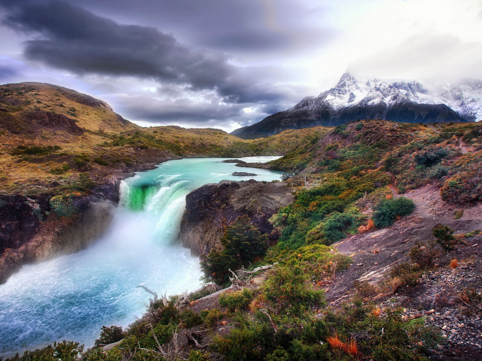 Речка в горах