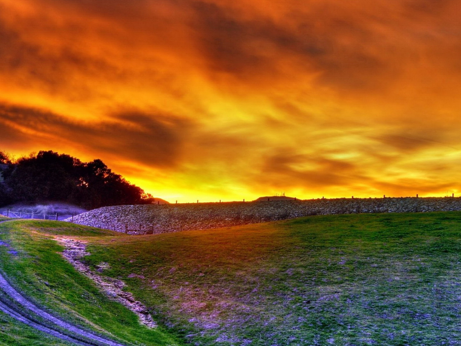 Багровое небо