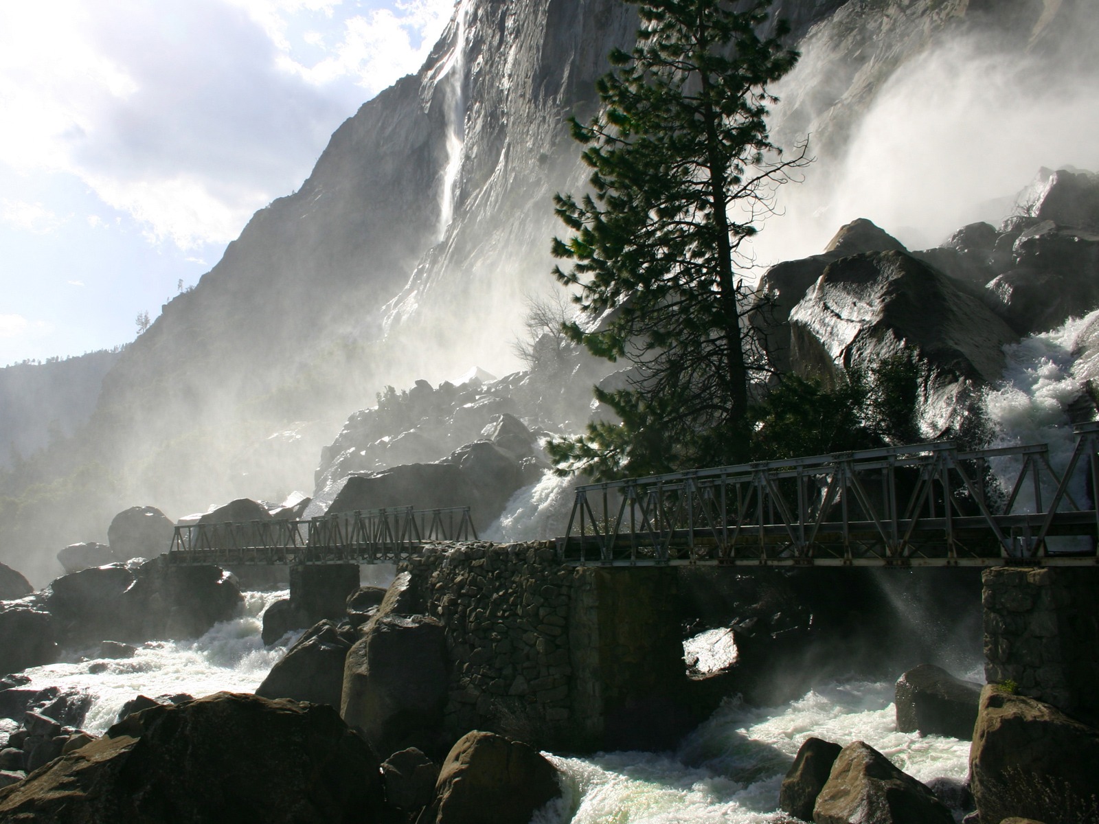 водопад   Wapama