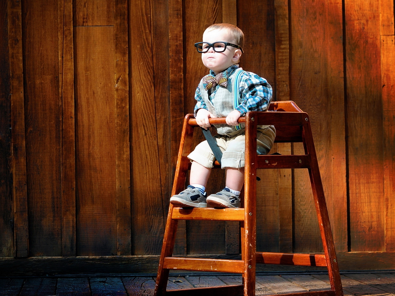 Мальчик в очках