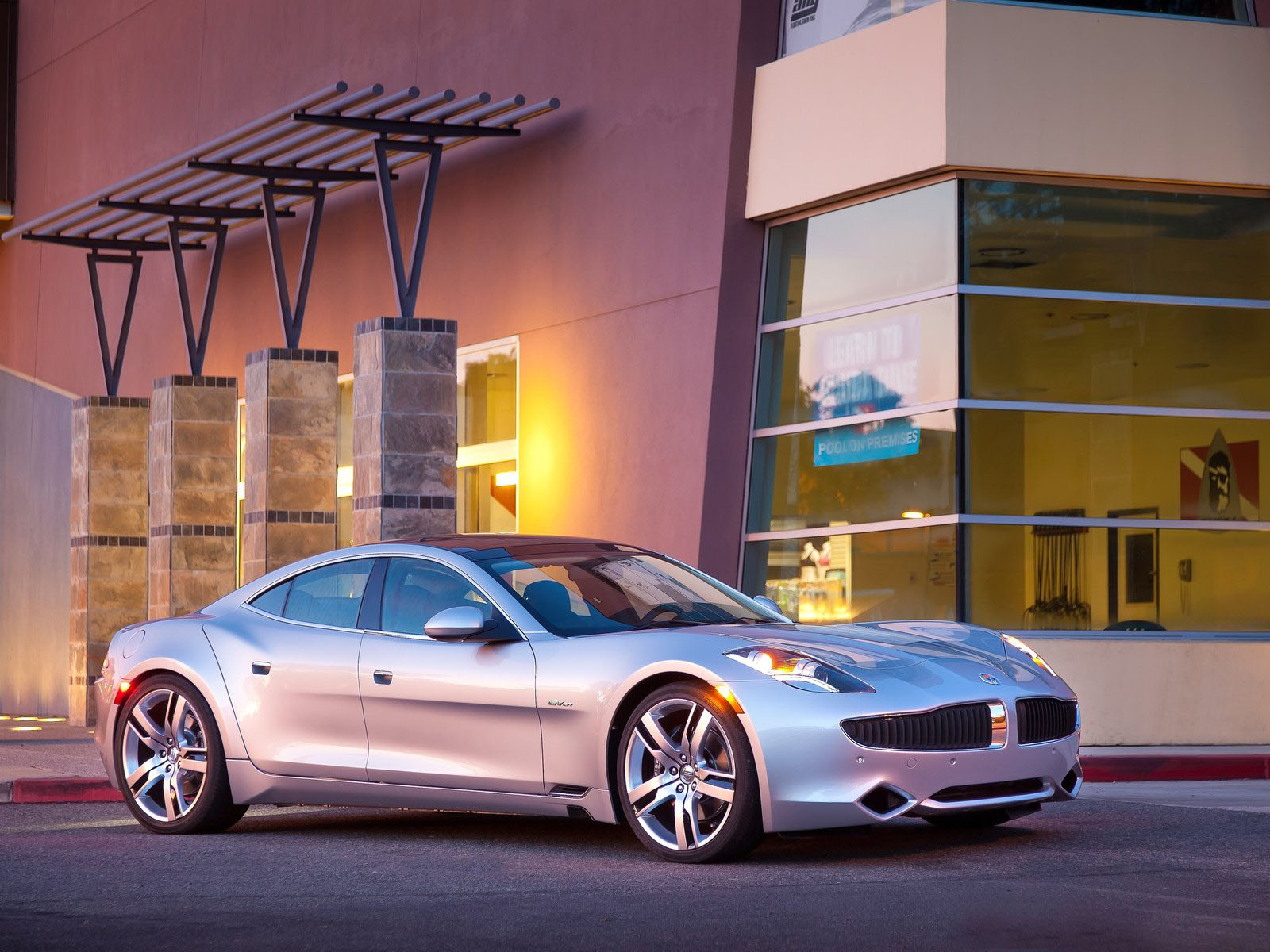 Fisker-Karma