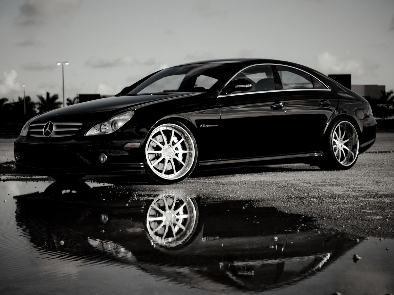 Mercedes Benz Black Tuning