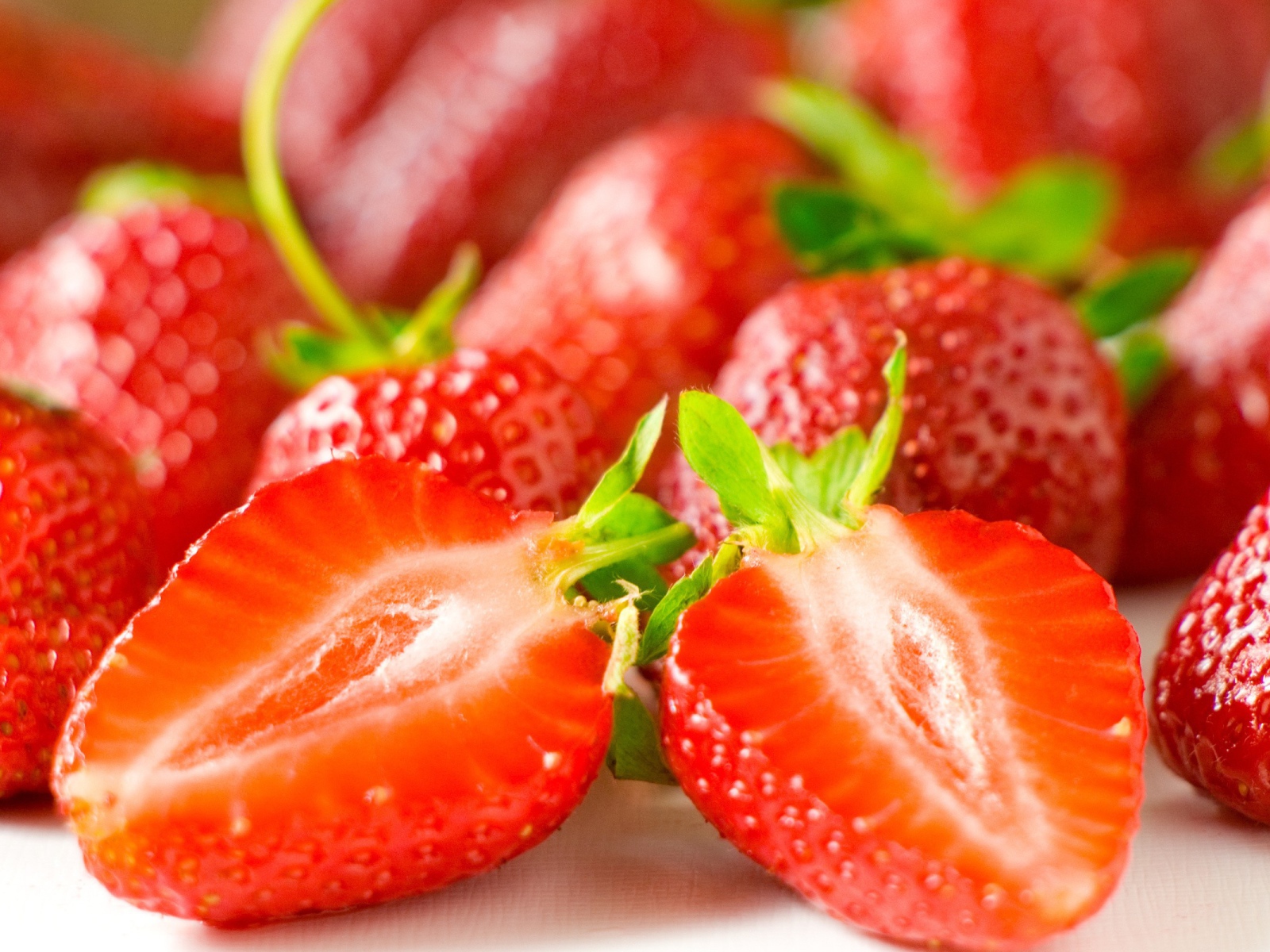 Сочная клубника