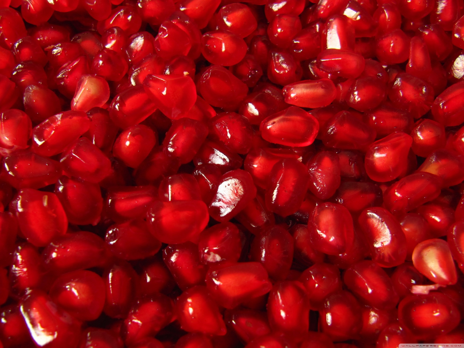 Ягоды граната