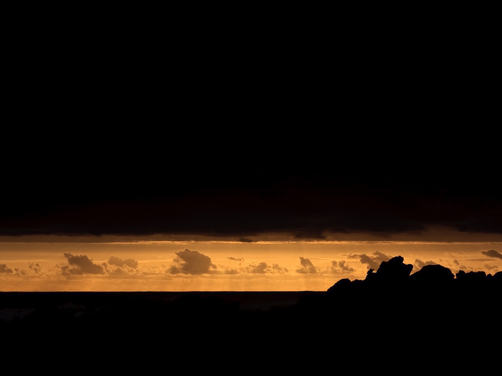 Поздний вечер на закате