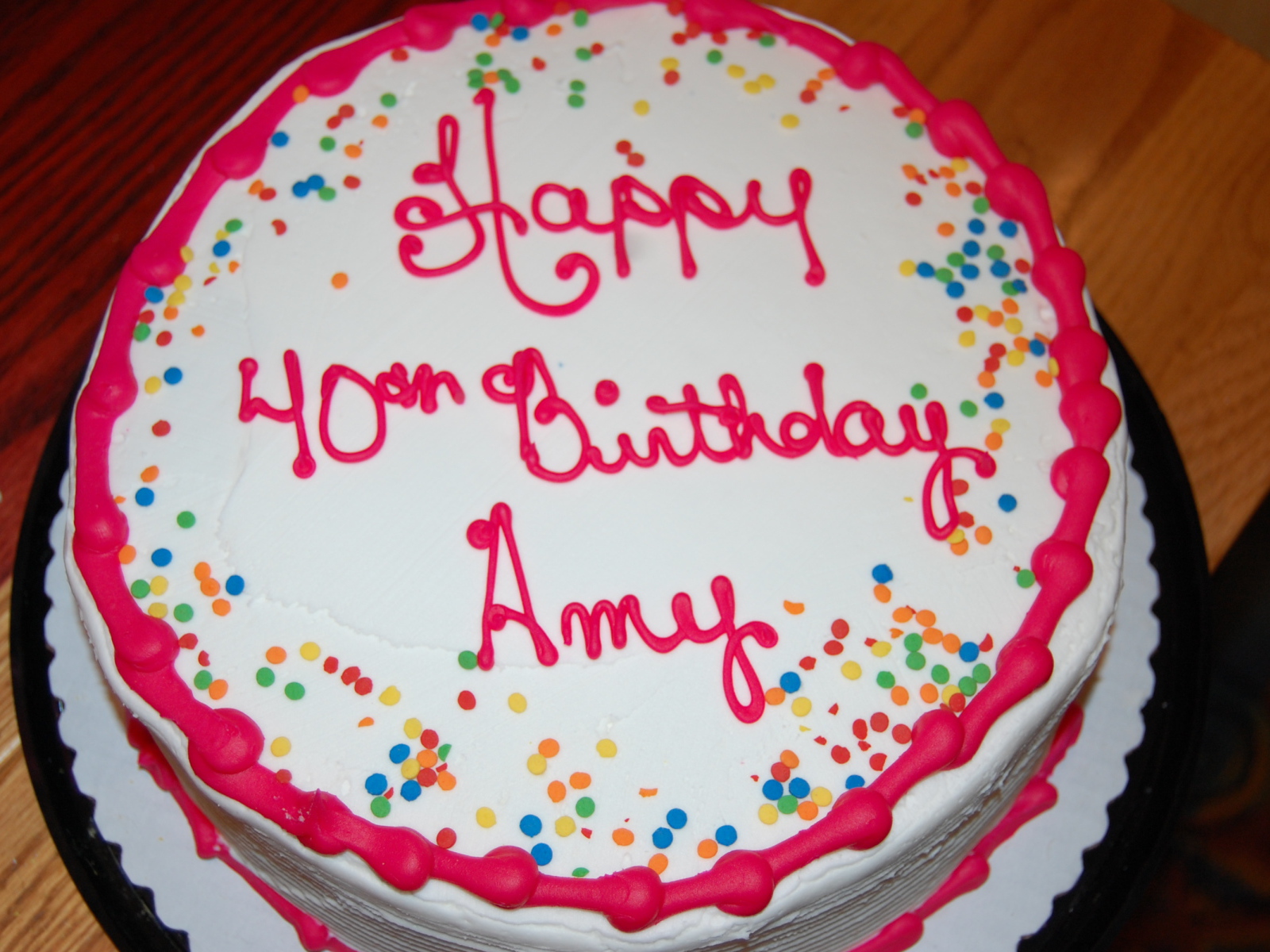 Разноцветный торт на день рождения