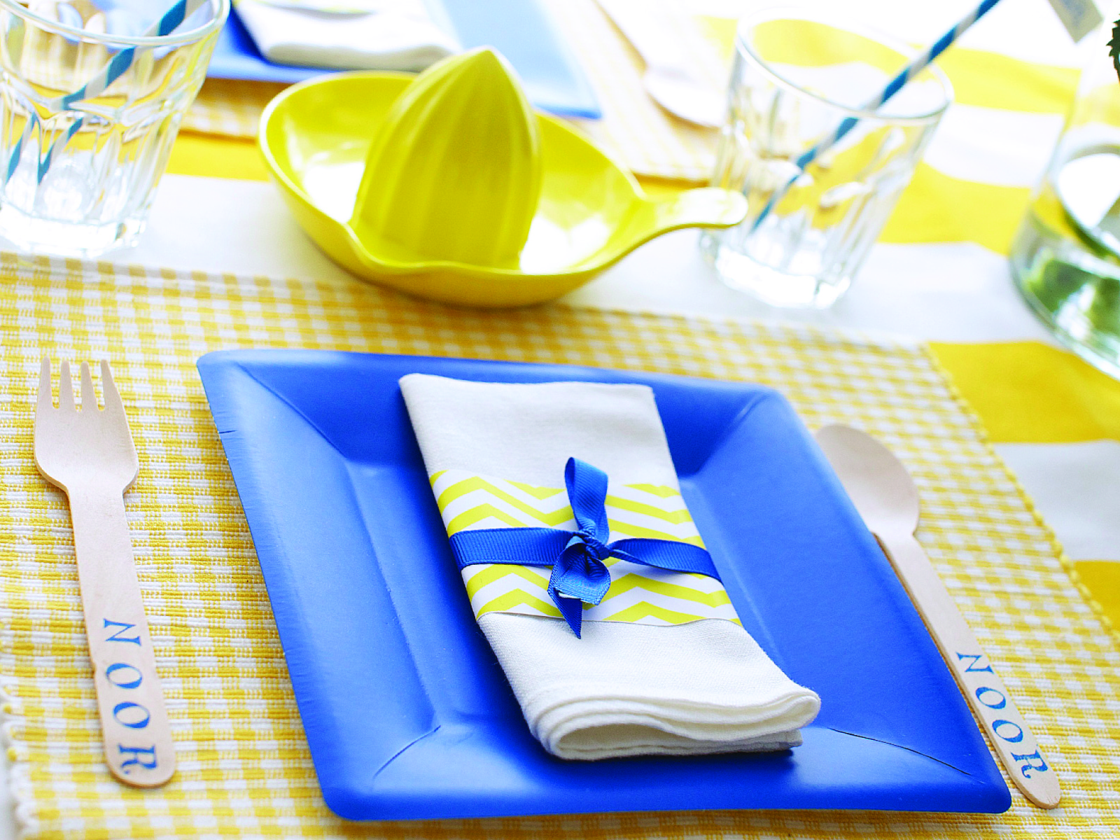 Столовые приборы на день рождения