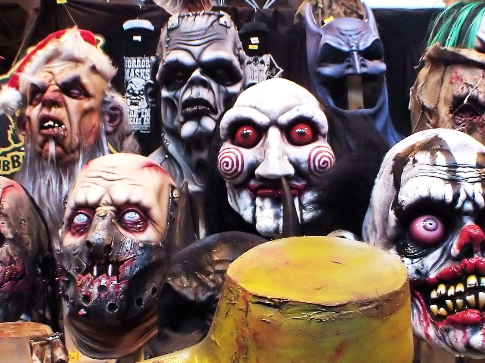 Хэллоуин группа монстров