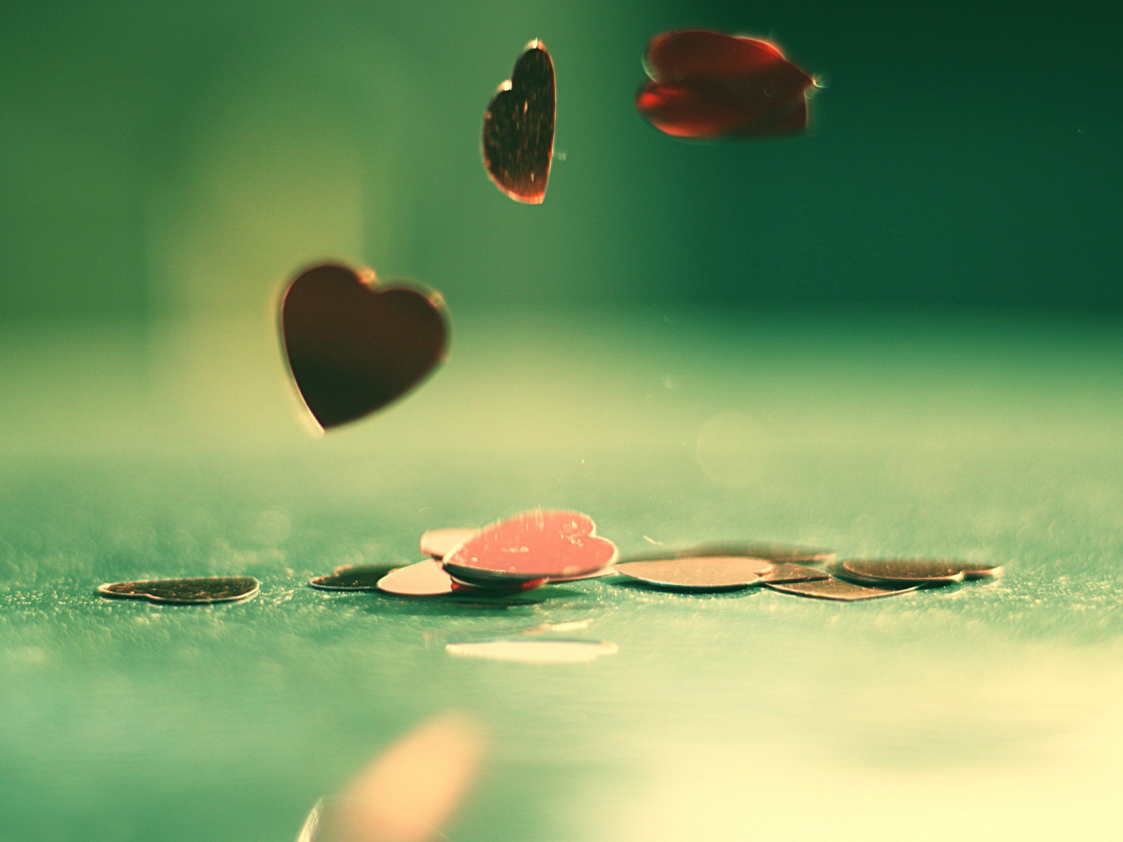 Падающие сердца