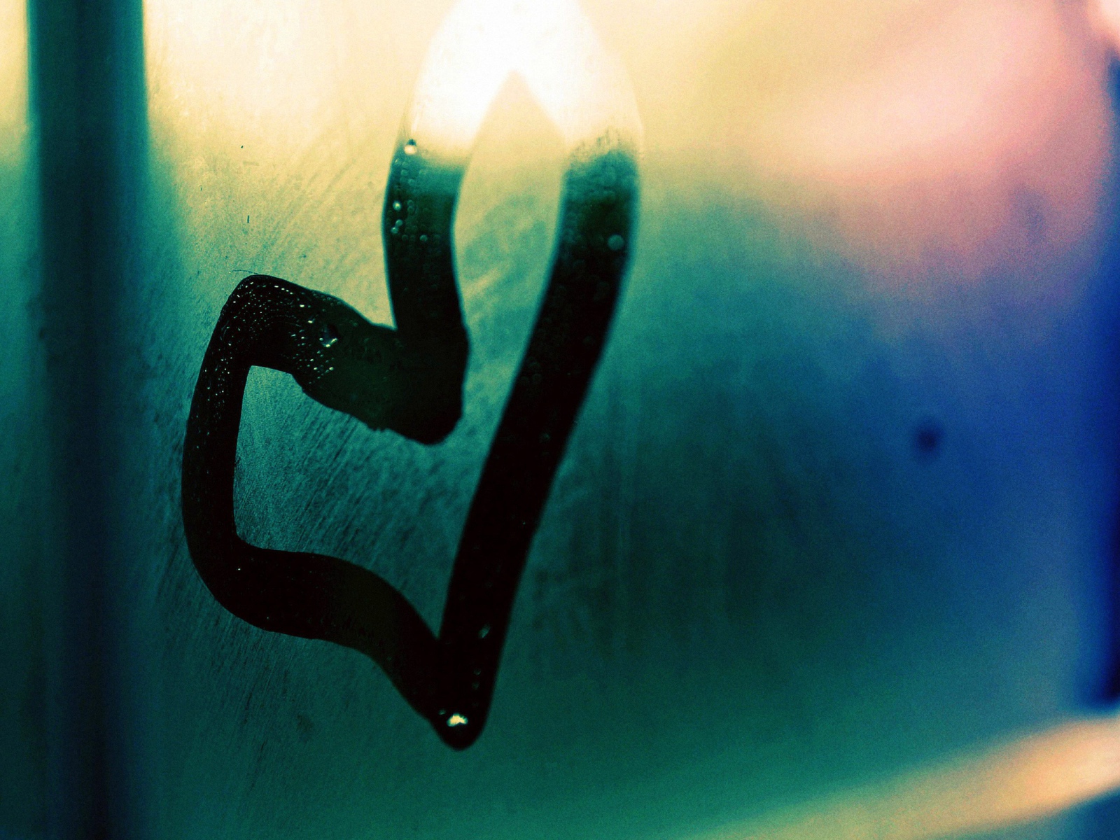 Сердце на стекле