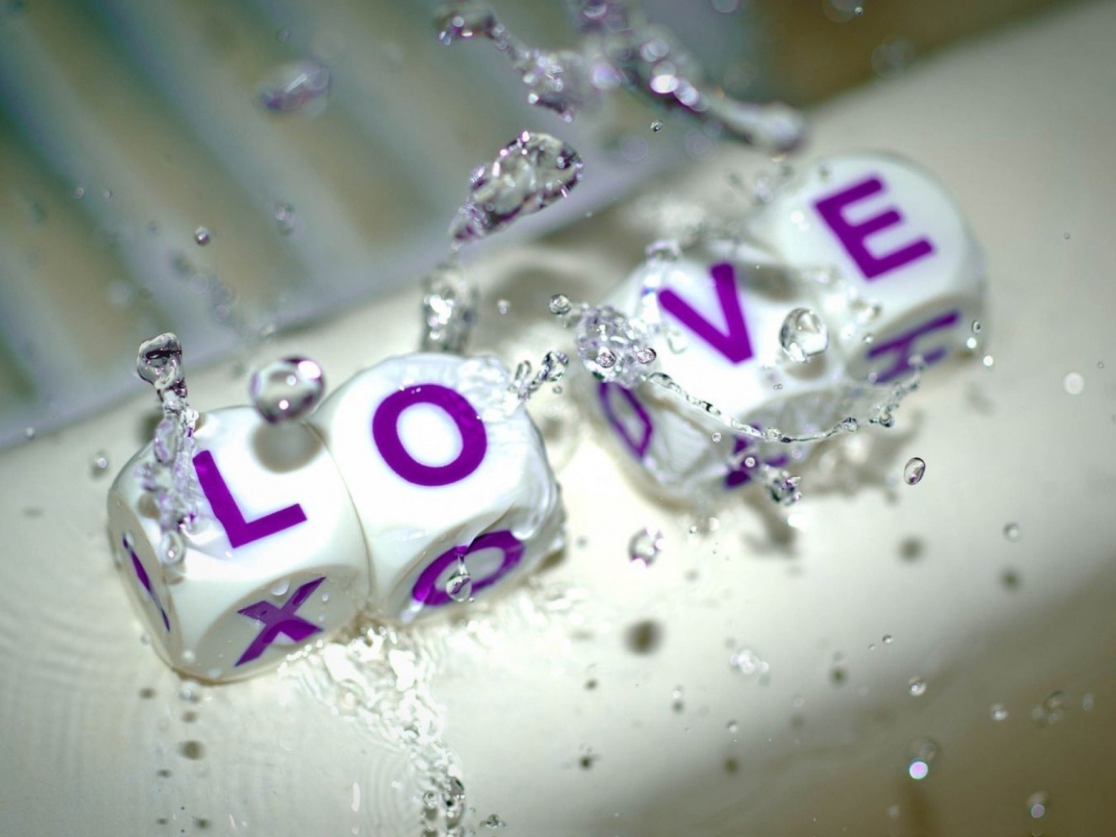 Любовь из кубиков