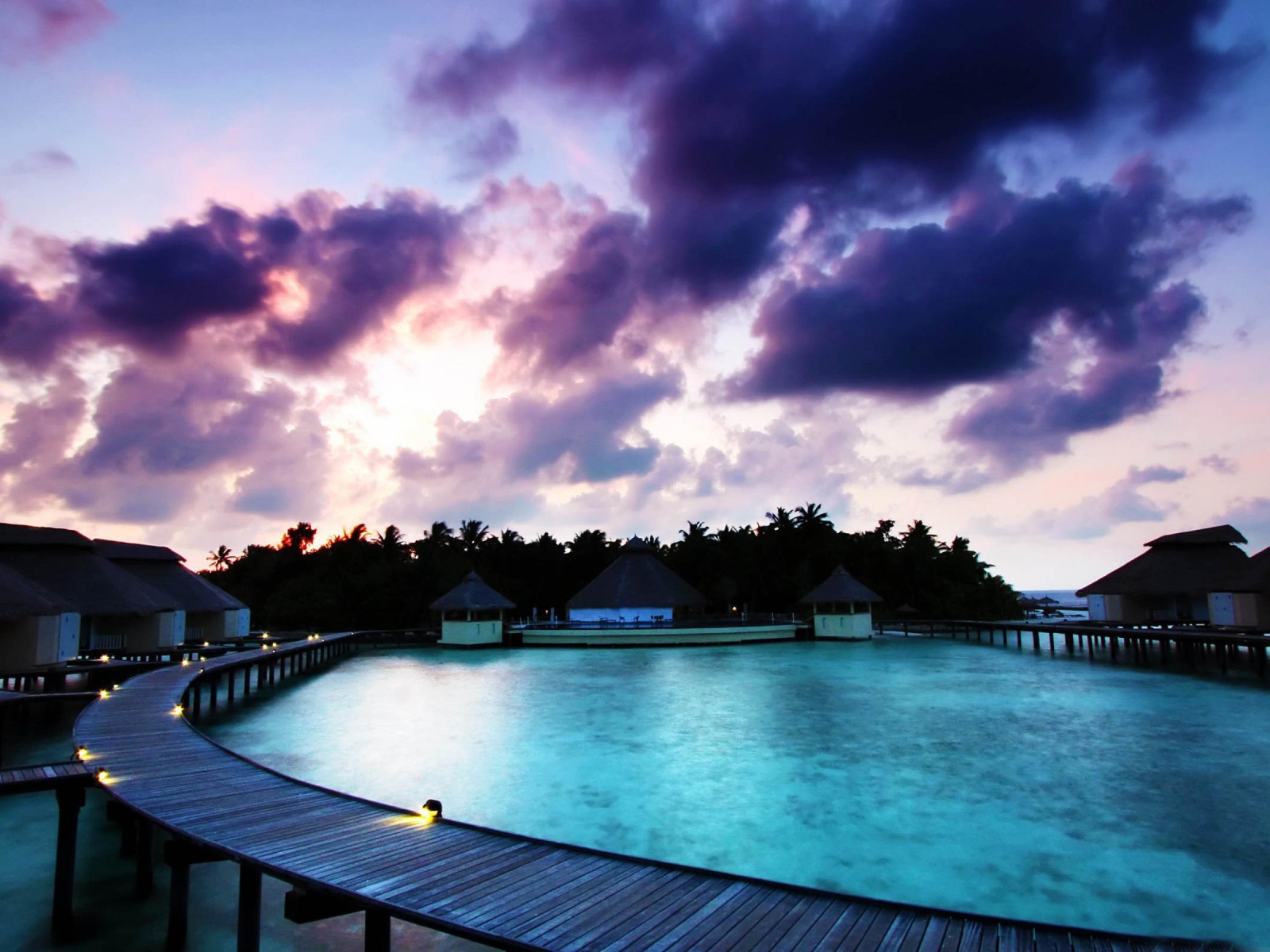 Водное бунгало