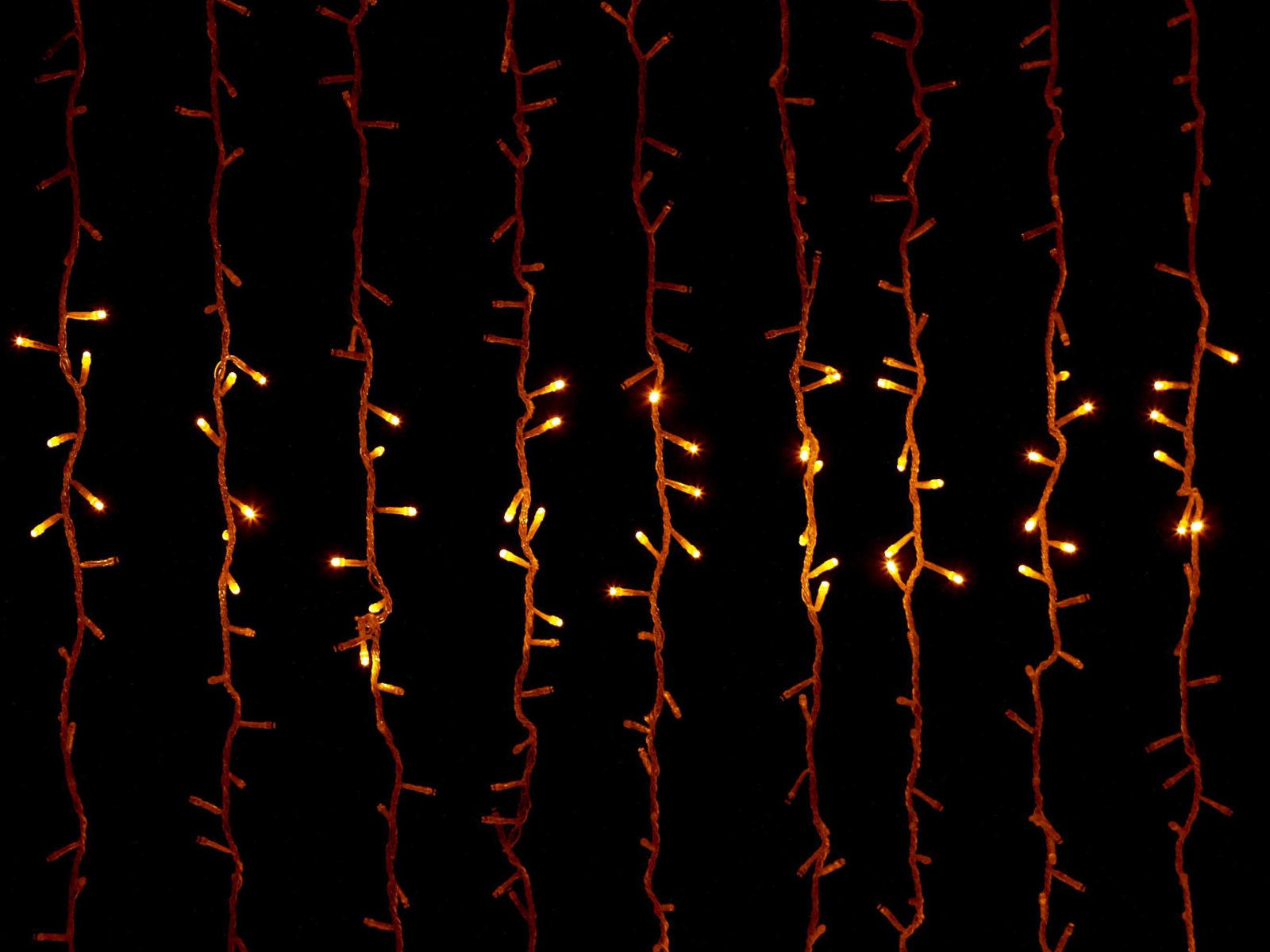 Гирлянда водопад