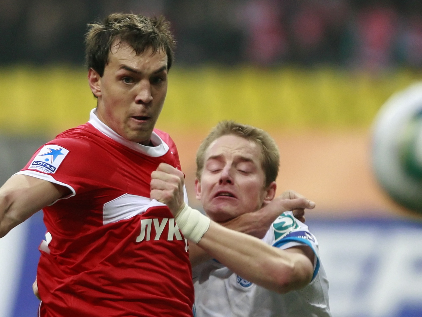 Нападавший Ростова Артем Дзюба