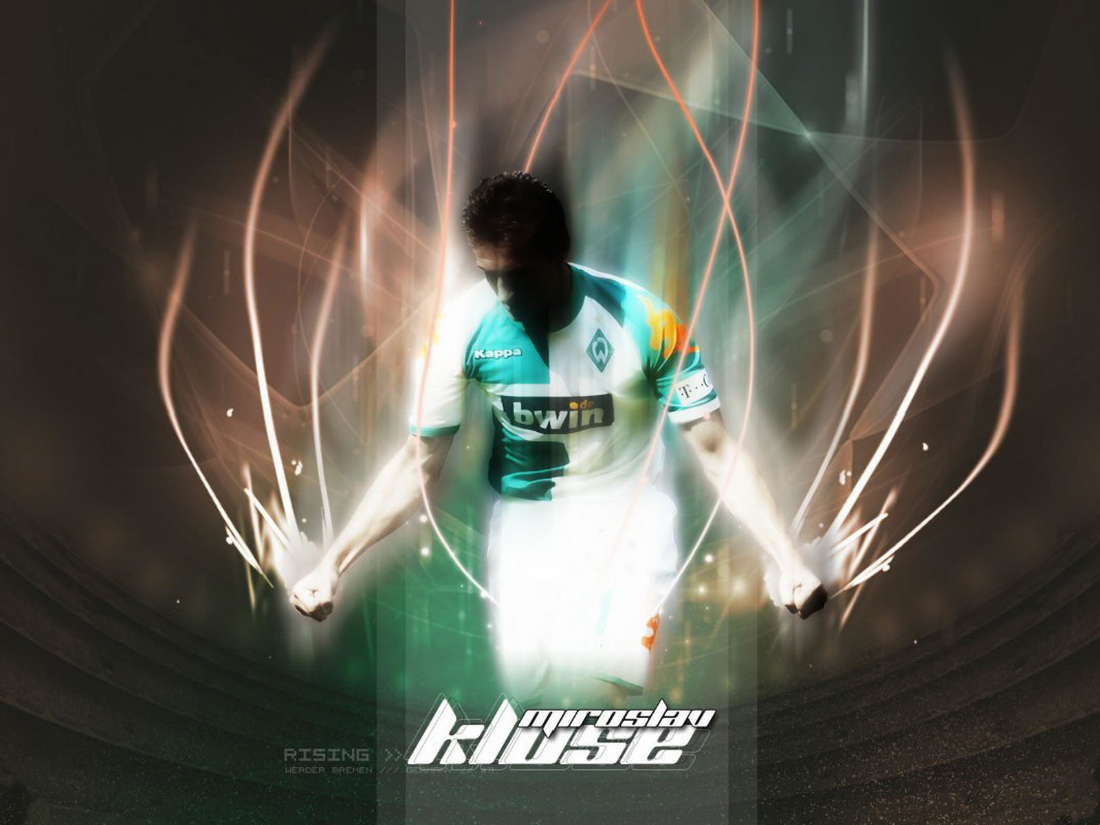  Нападающий Лацио Мирослав Клозе в огне