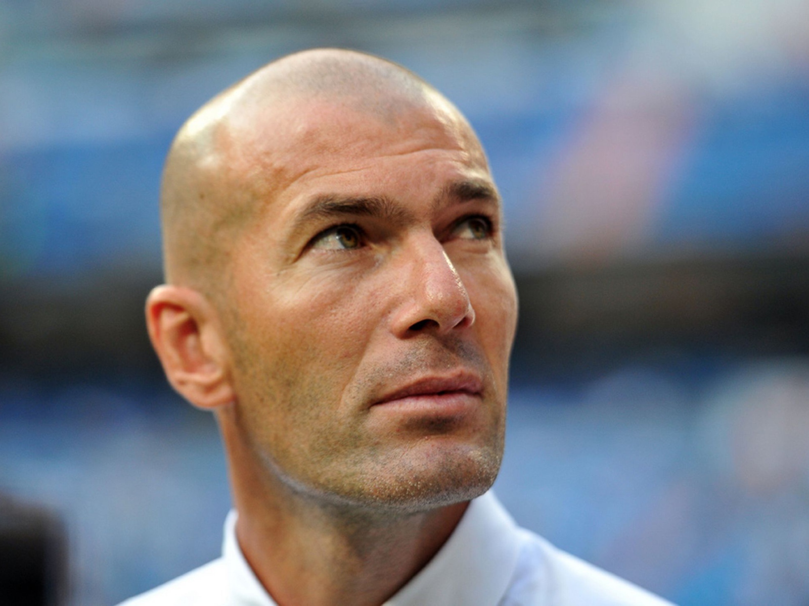 Легенда футбола Зинедин Зидан крупным планом